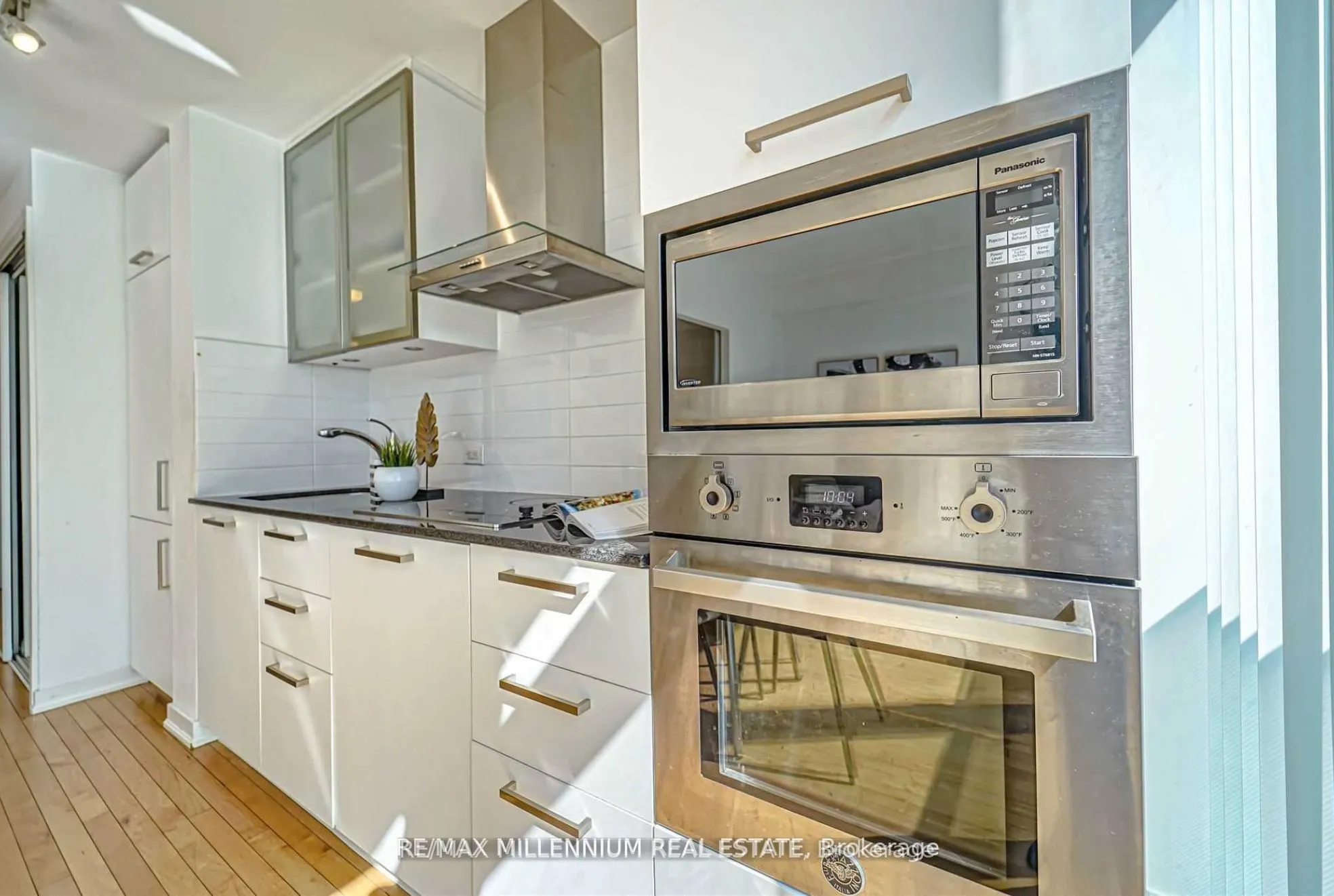 14 York Street, #3612