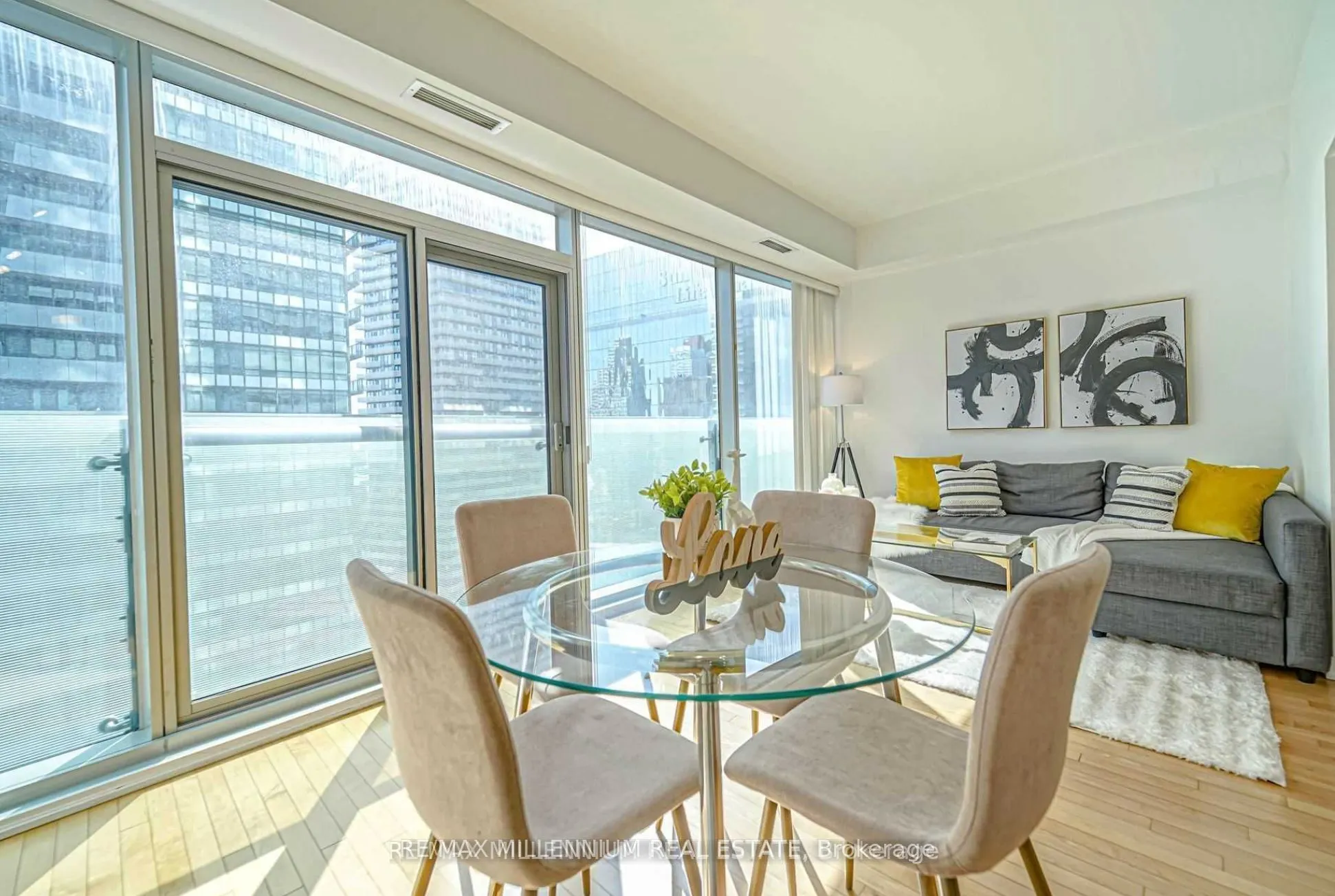 14 York Street, #3612