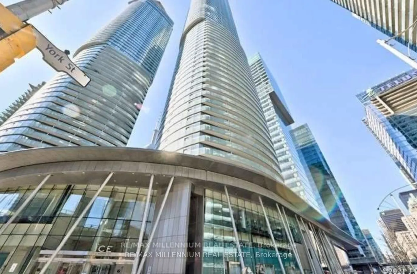 14 York Street, #3612