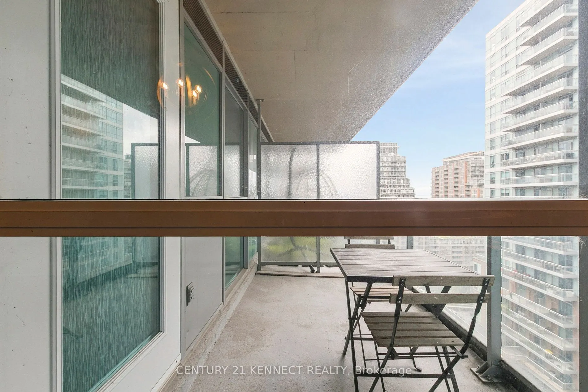 80 Western Battery Road, #1502