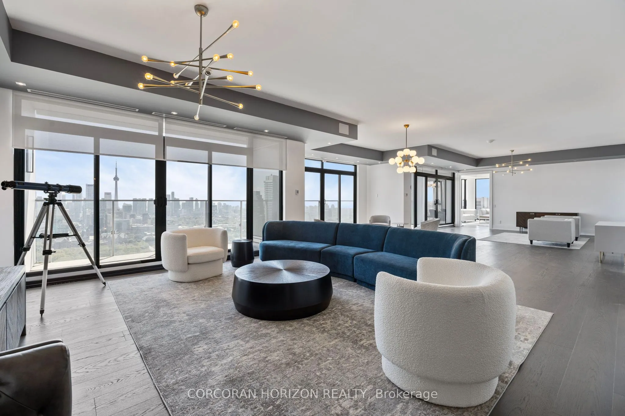 200 Cumberland Street, #3702