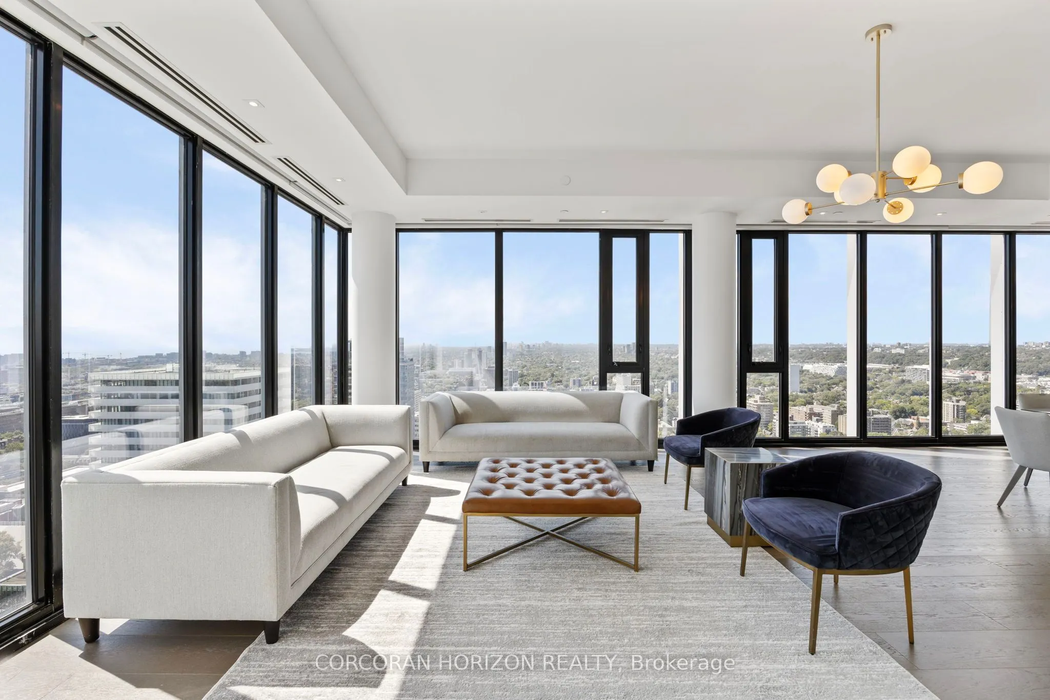 200 Cumberland Street, #3702