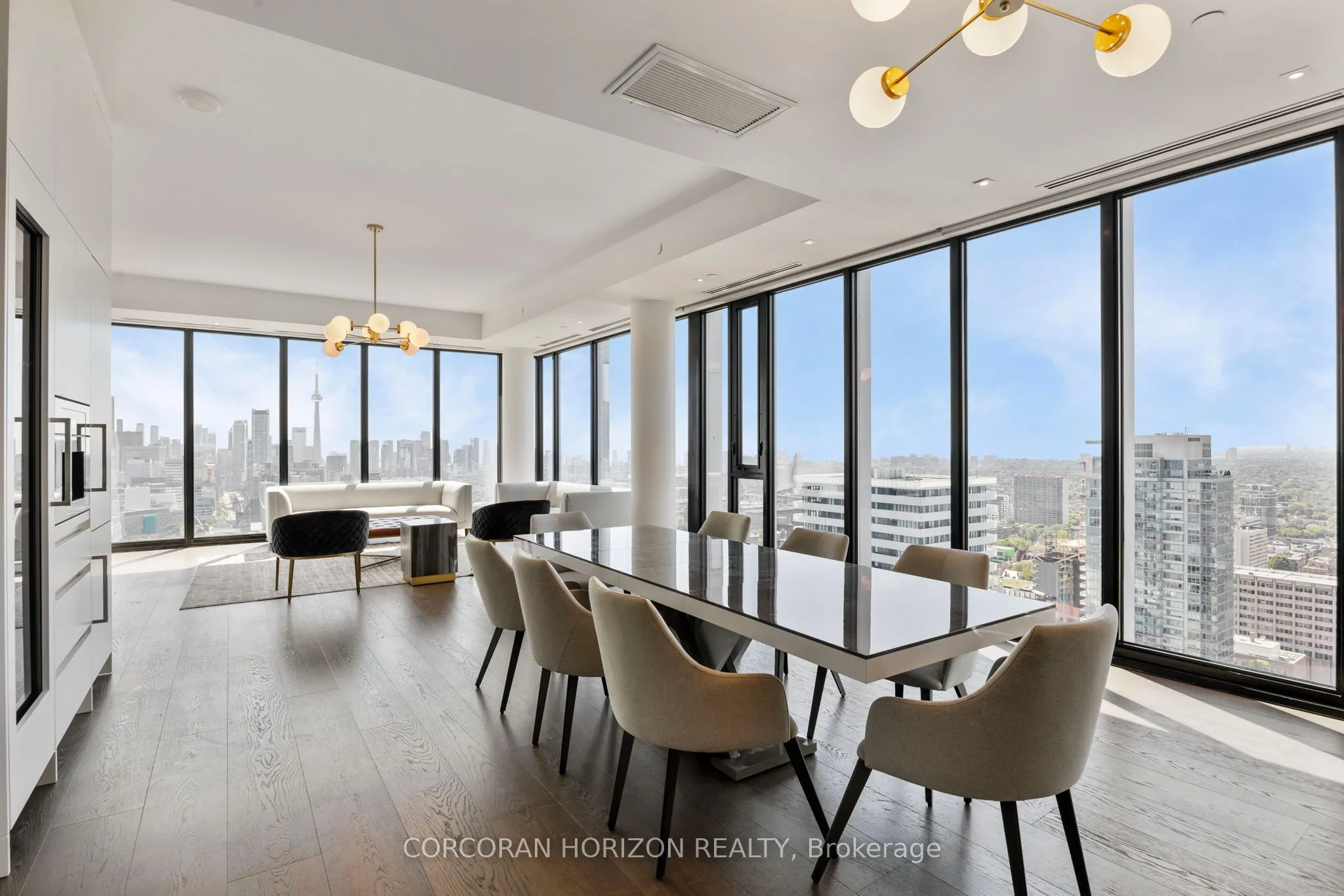 200 Cumberland Street, #3702