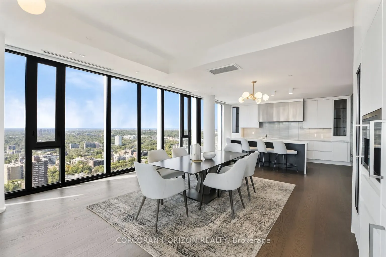 200 Cumberland Street, #3702