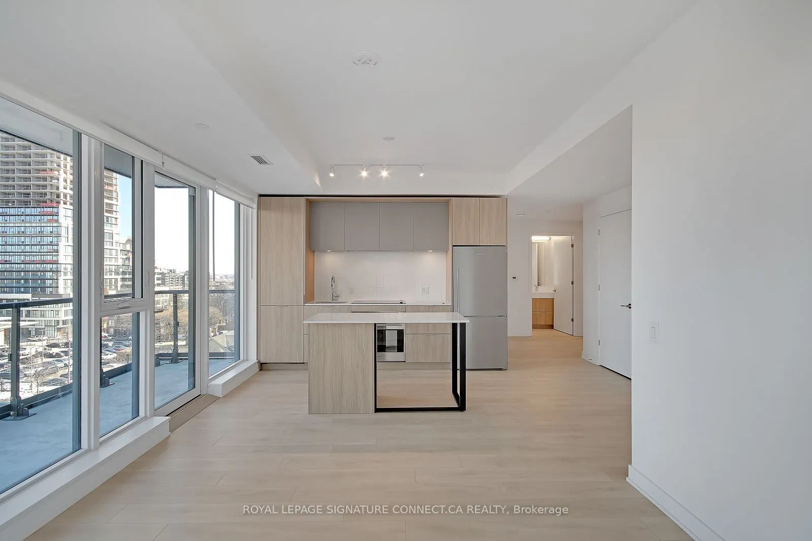 130 River Street, #609
