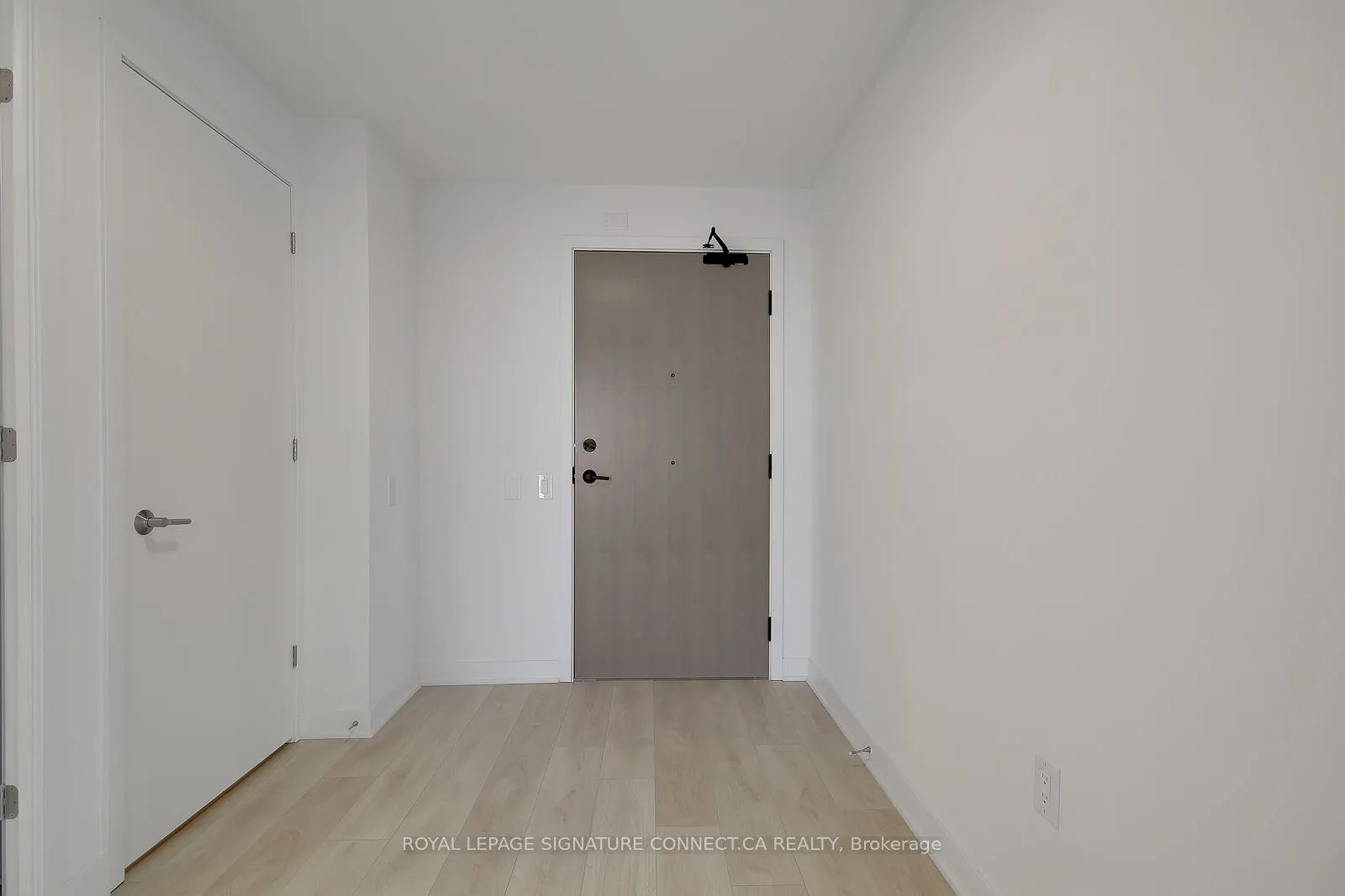 130 River Street, #609