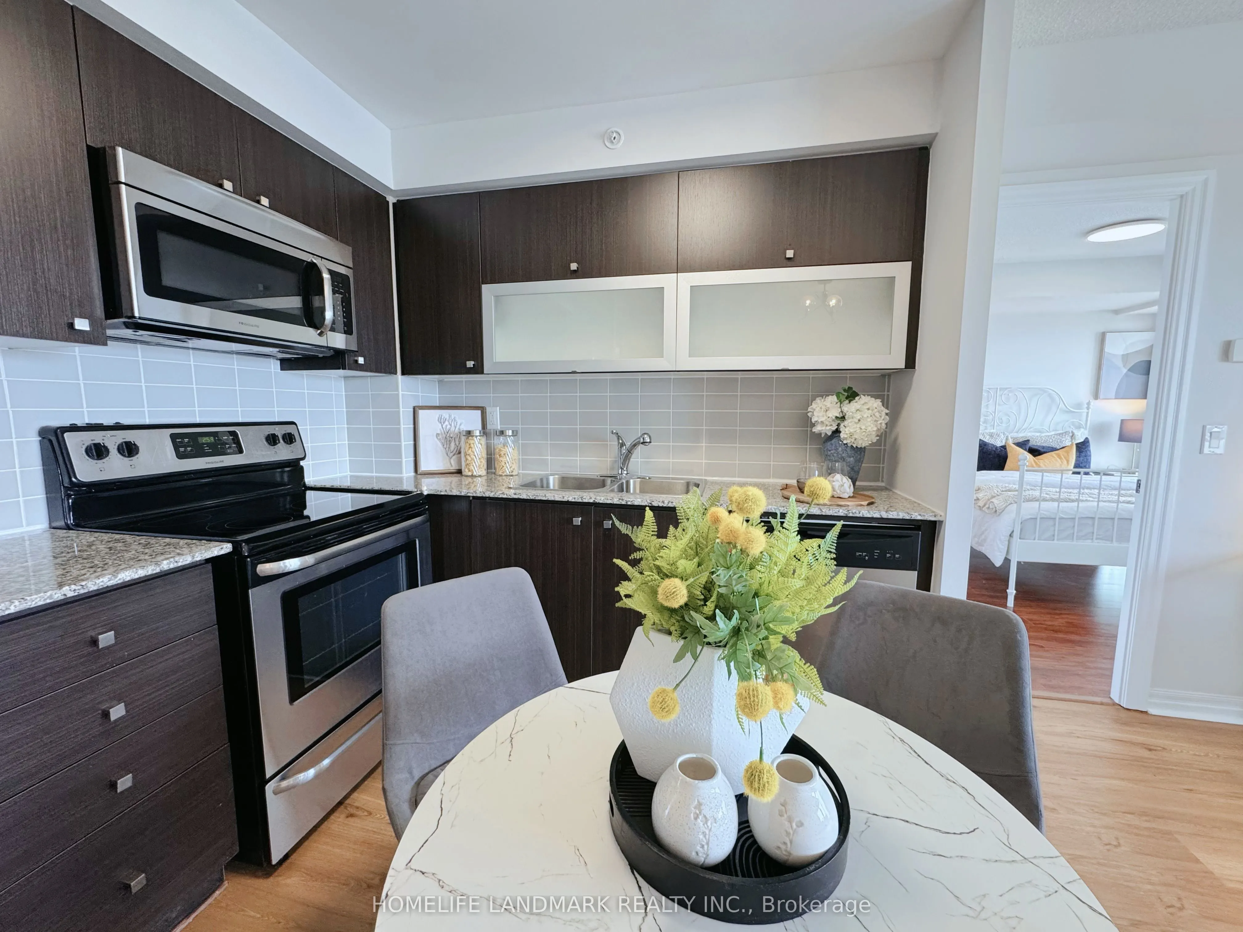 275 Yorkland Road, #2906