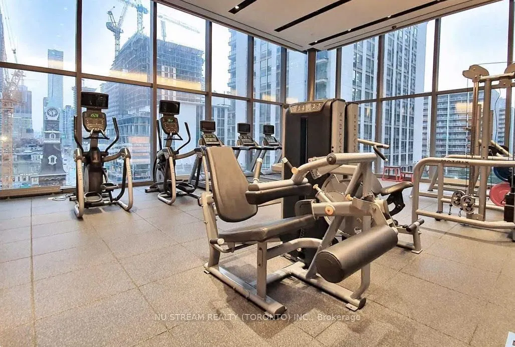 7 Grenville Street, #1712