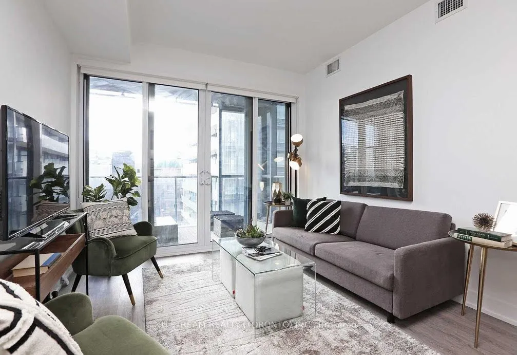 7 Grenville Street, #1712