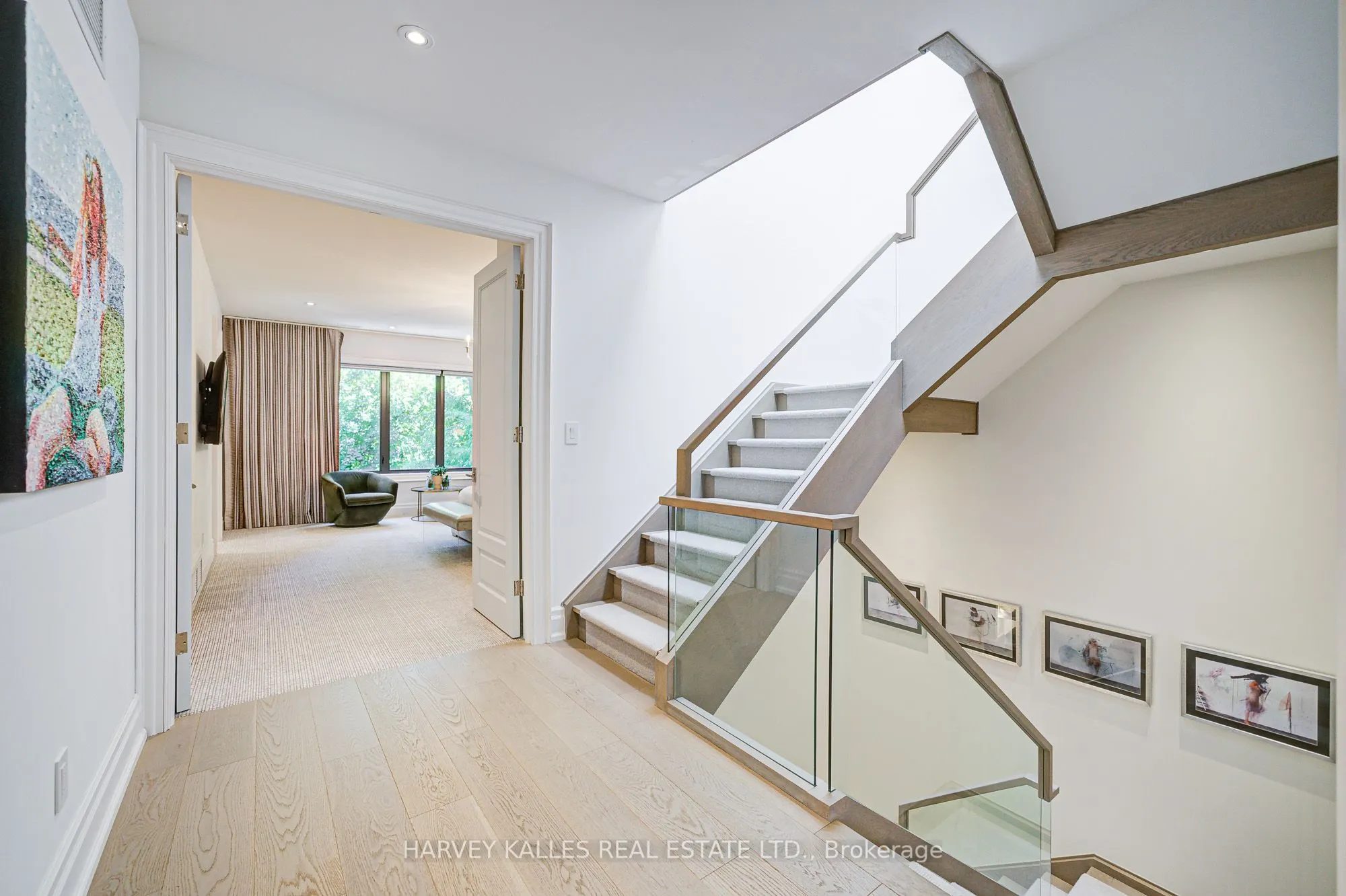 569 Arlington Avenue