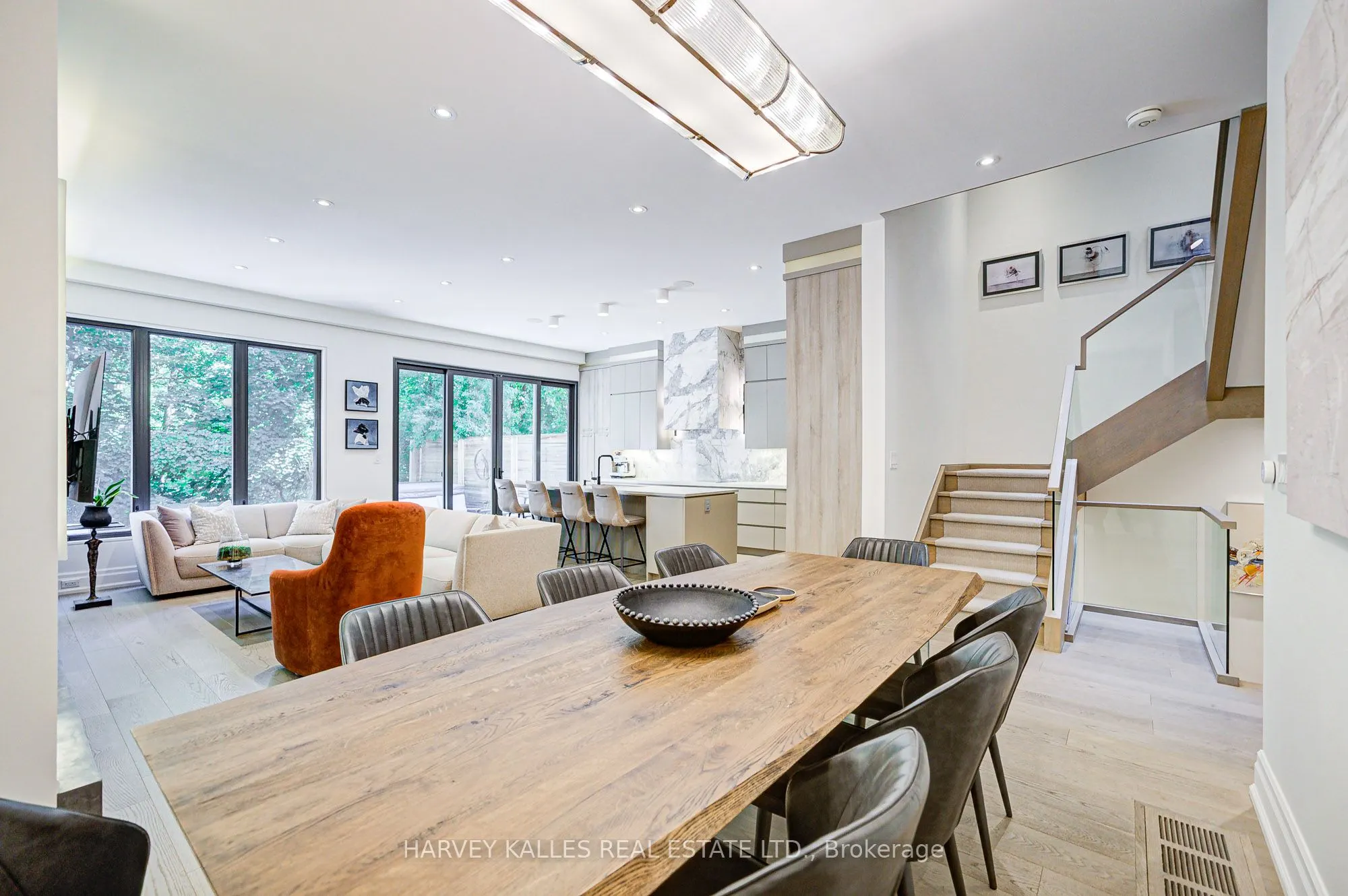 569 Arlington Avenue