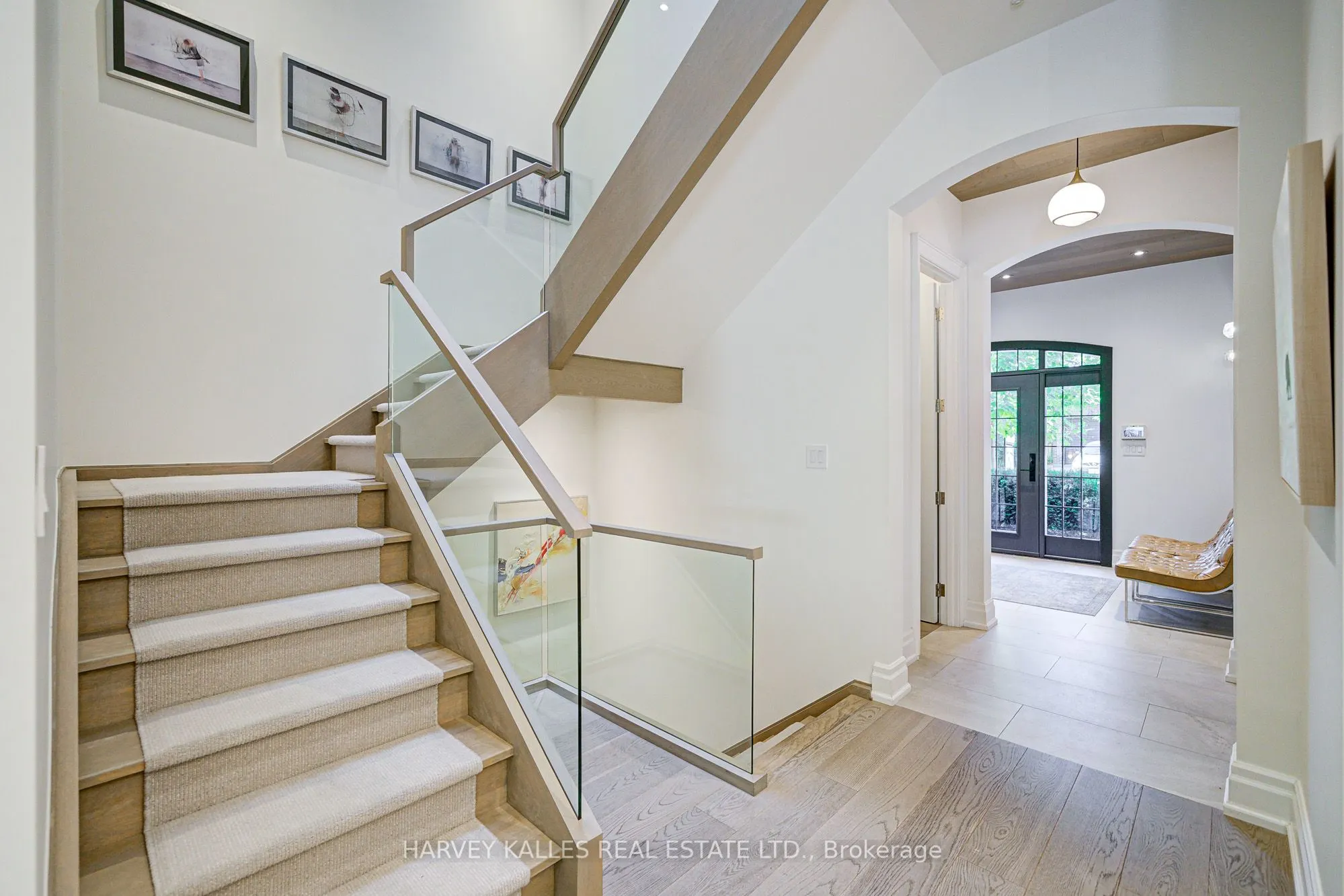 569 Arlington Avenue