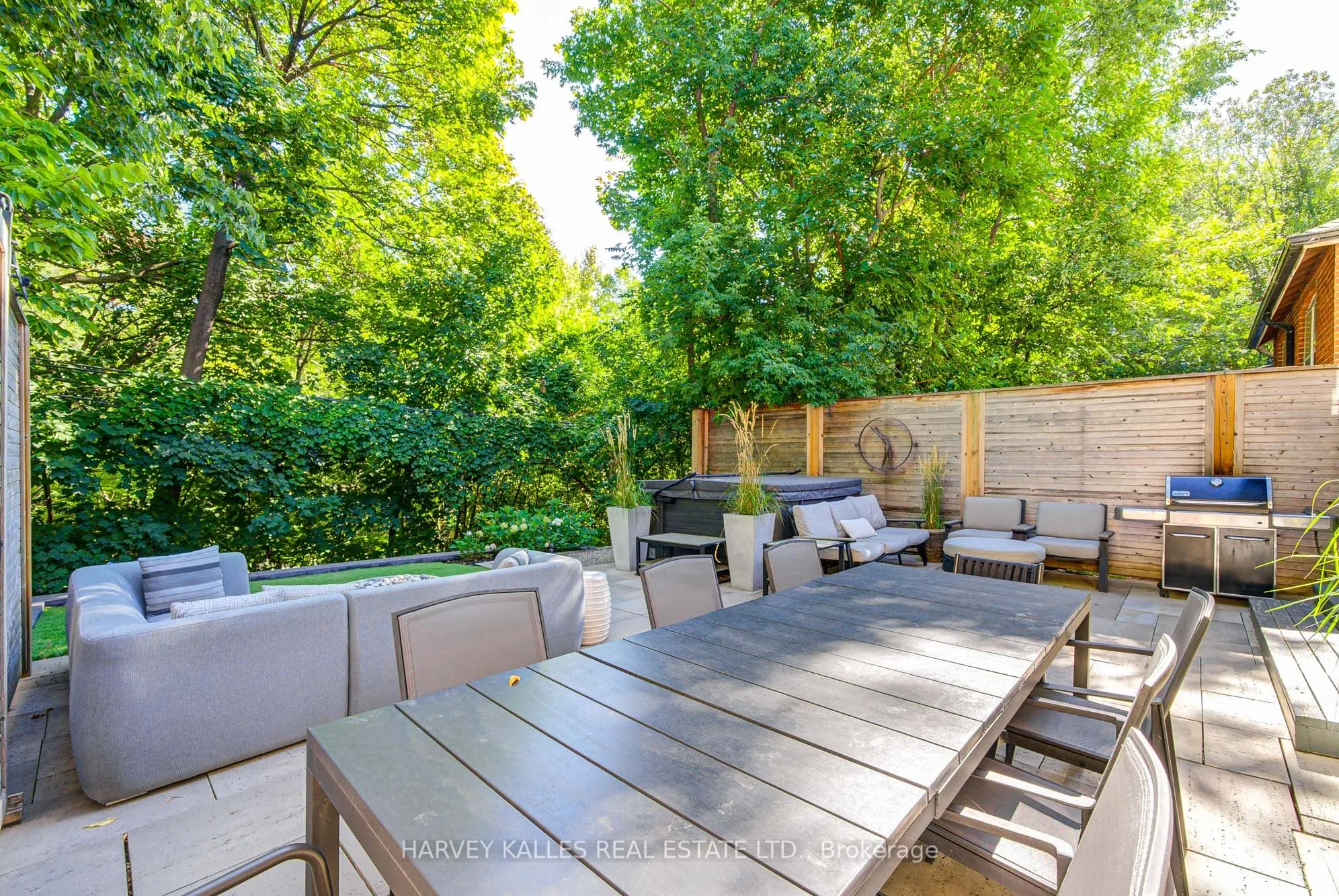 569 Arlington Avenue
