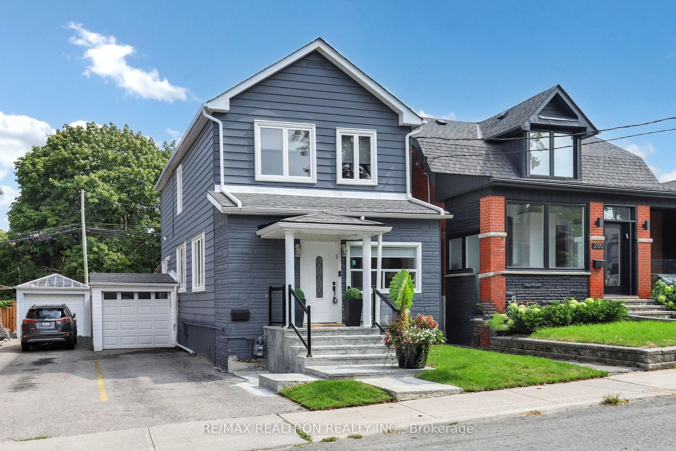 237 Winnett Avenue