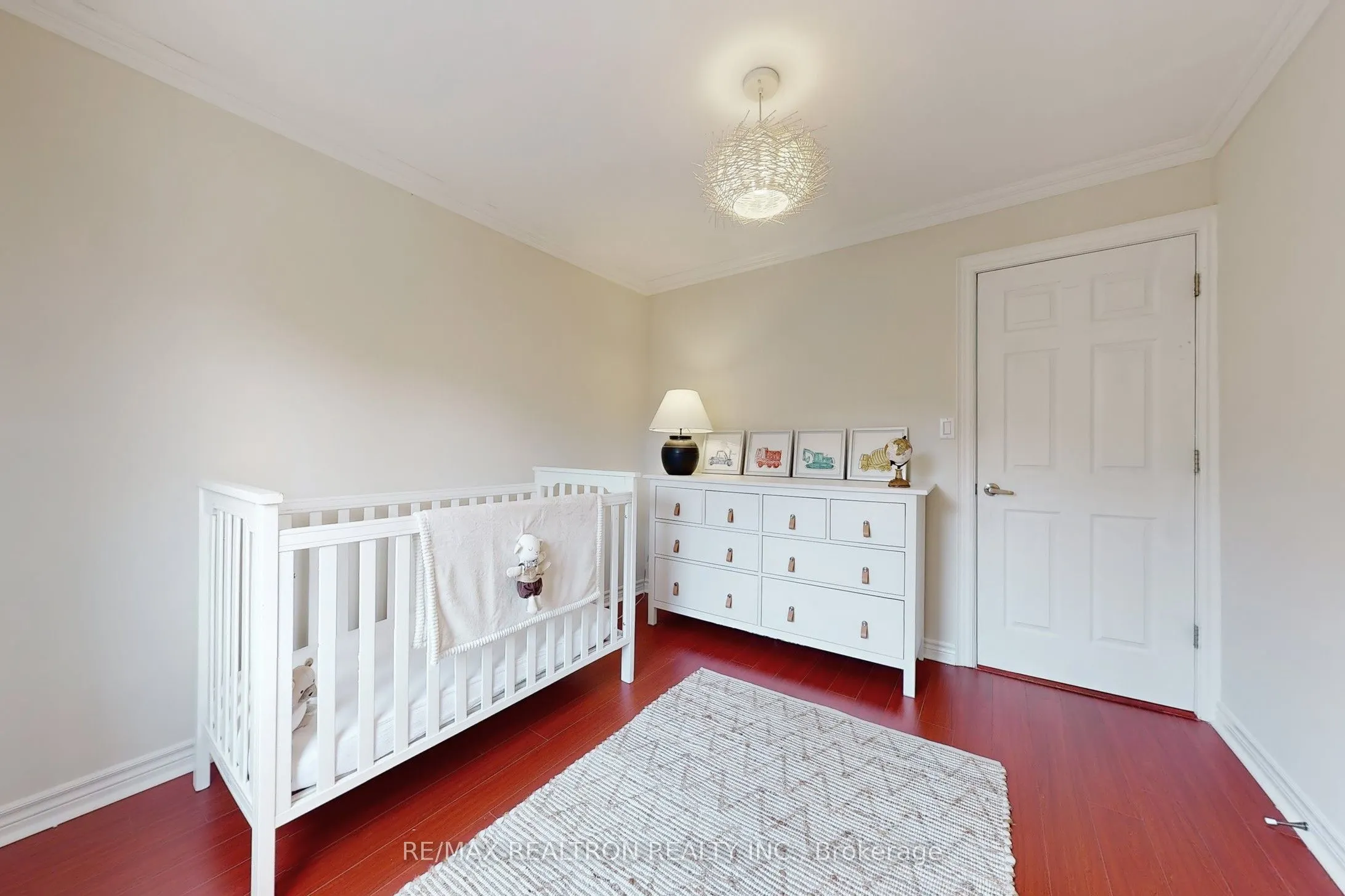 237 Winnett Avenue