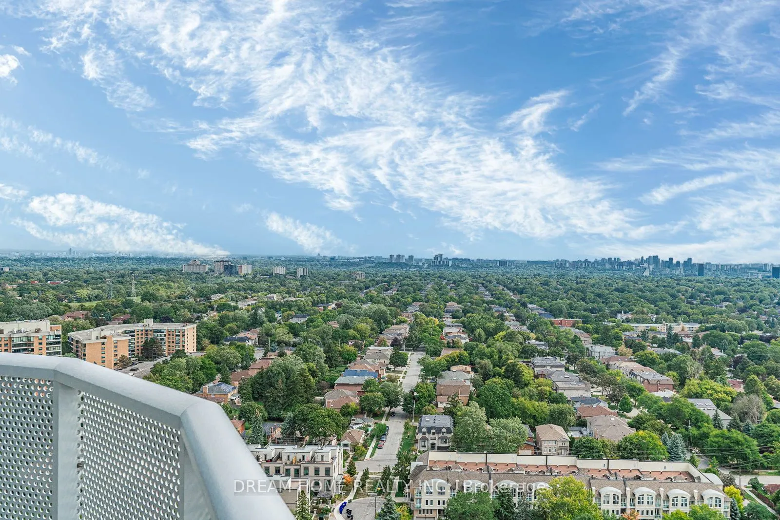 15 Holmes Avenue, #2511