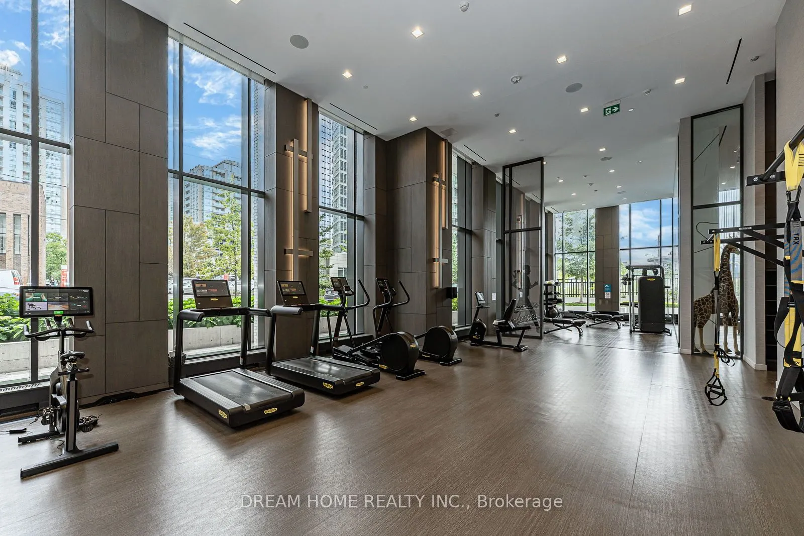 15 Holmes Avenue, #2511