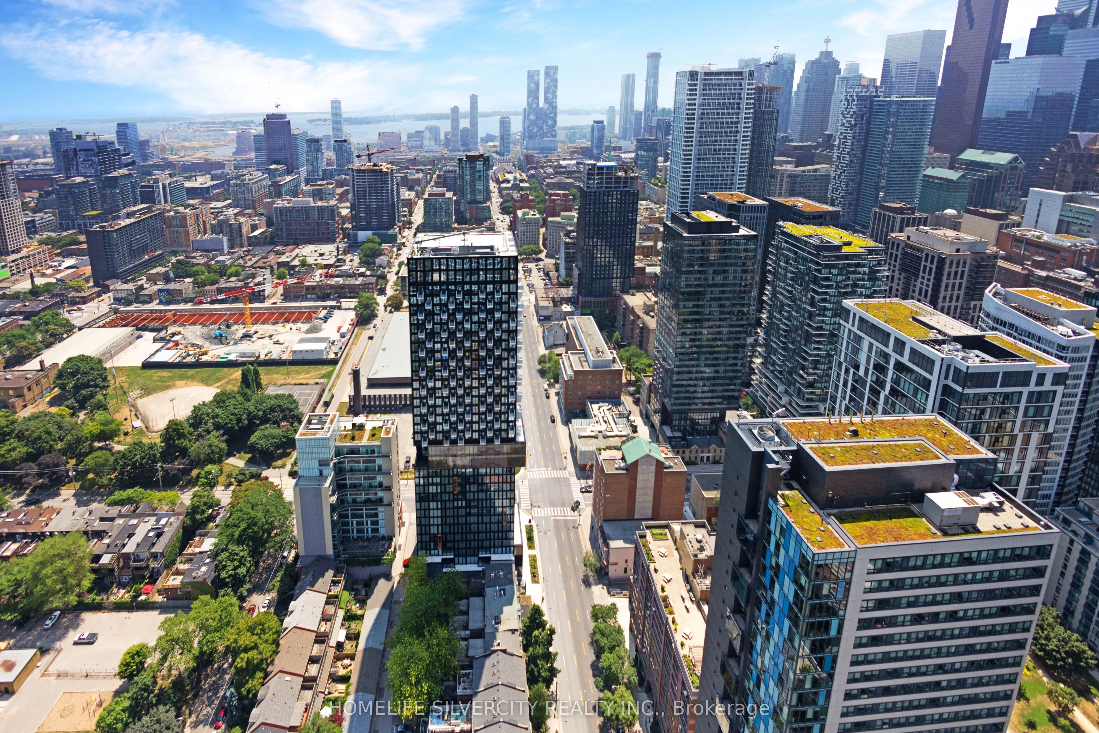 181 Dundas Street E, #Ph8