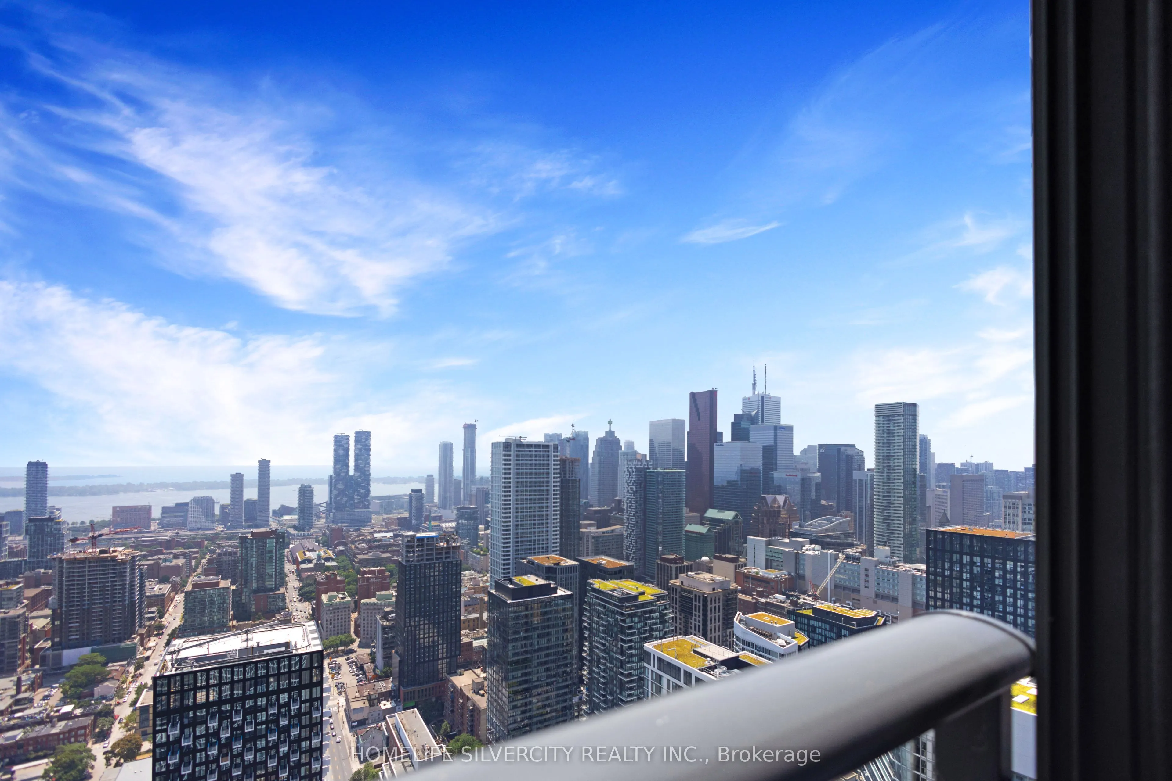 181 Dundas Street E, #Ph8