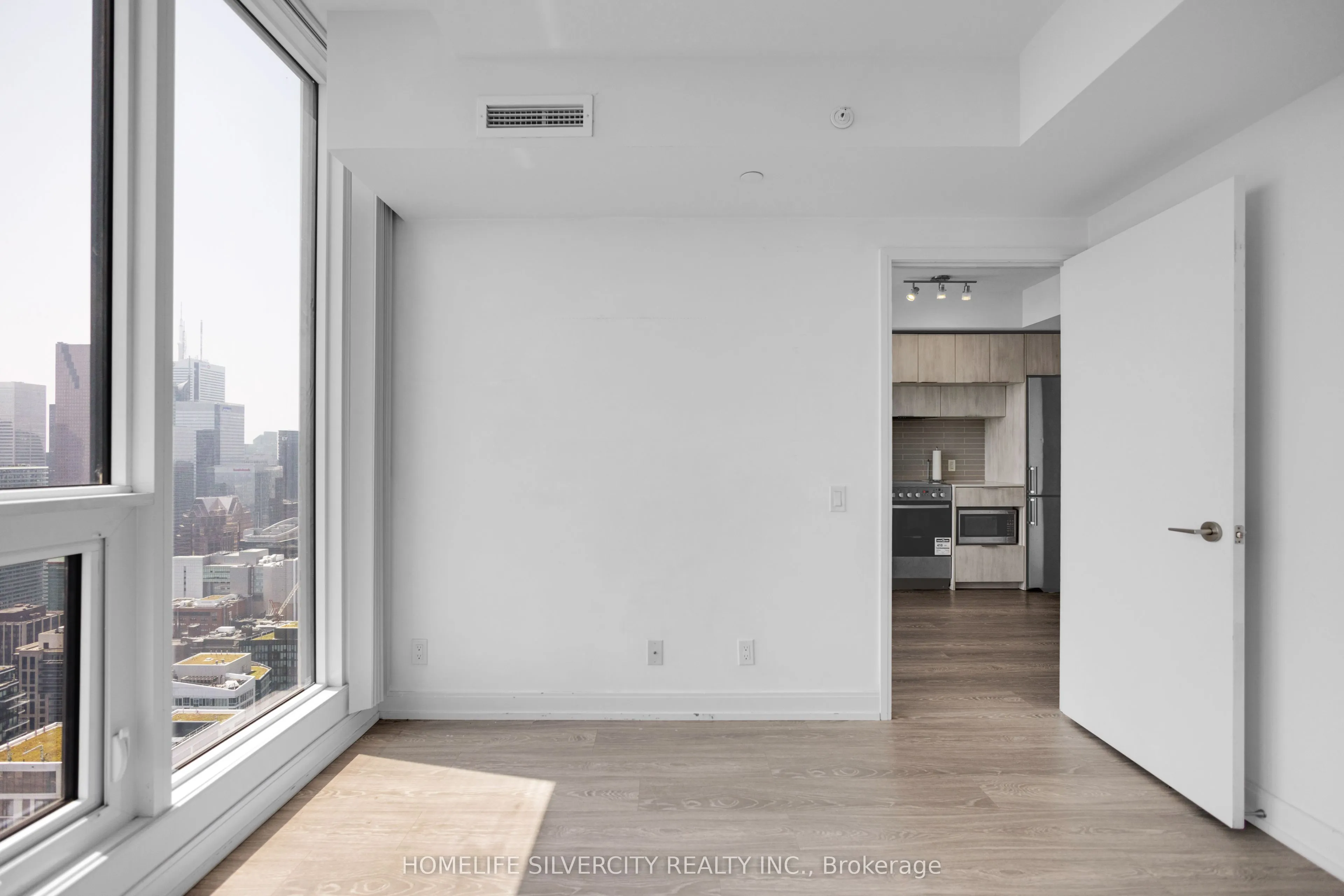 181 Dundas Street E, #Ph8