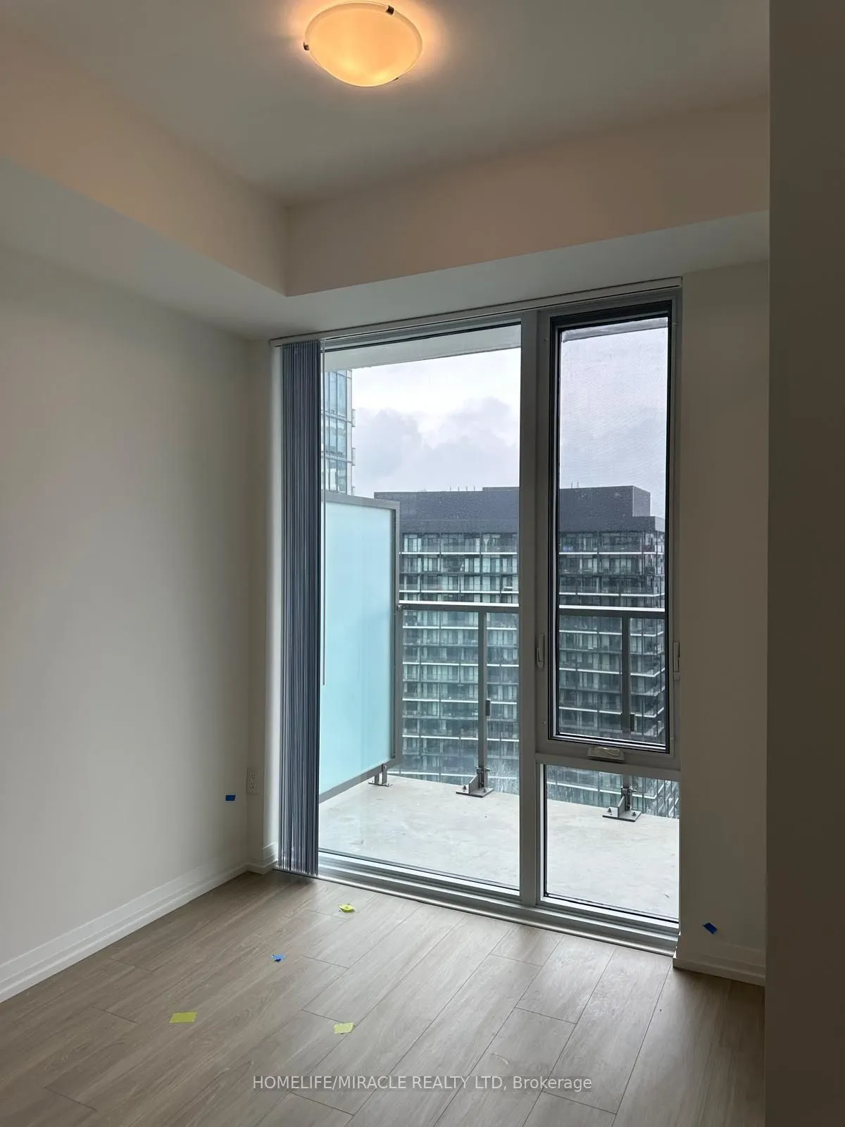 28 Widmer Street, #3927