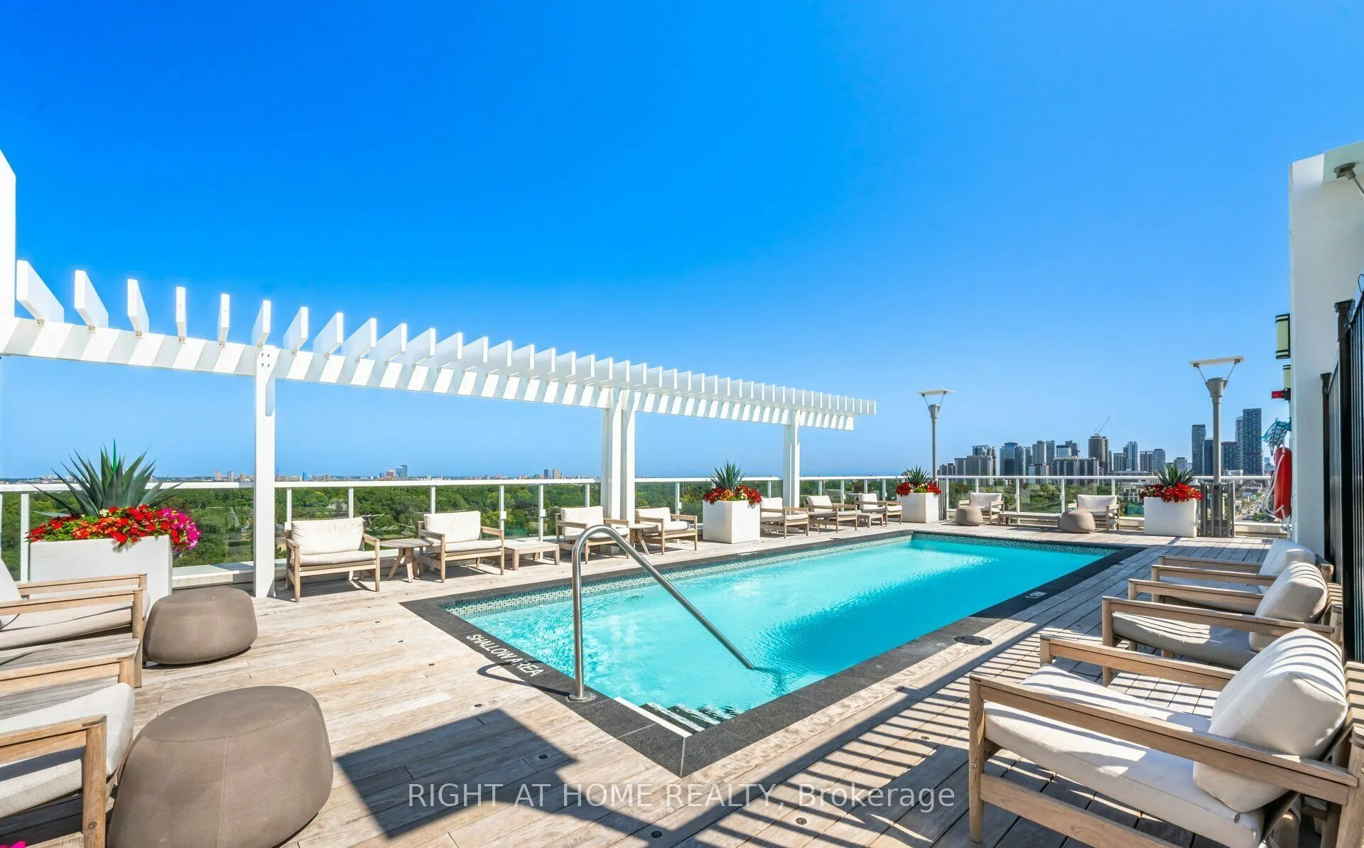 3018 Yonge Street, #1116