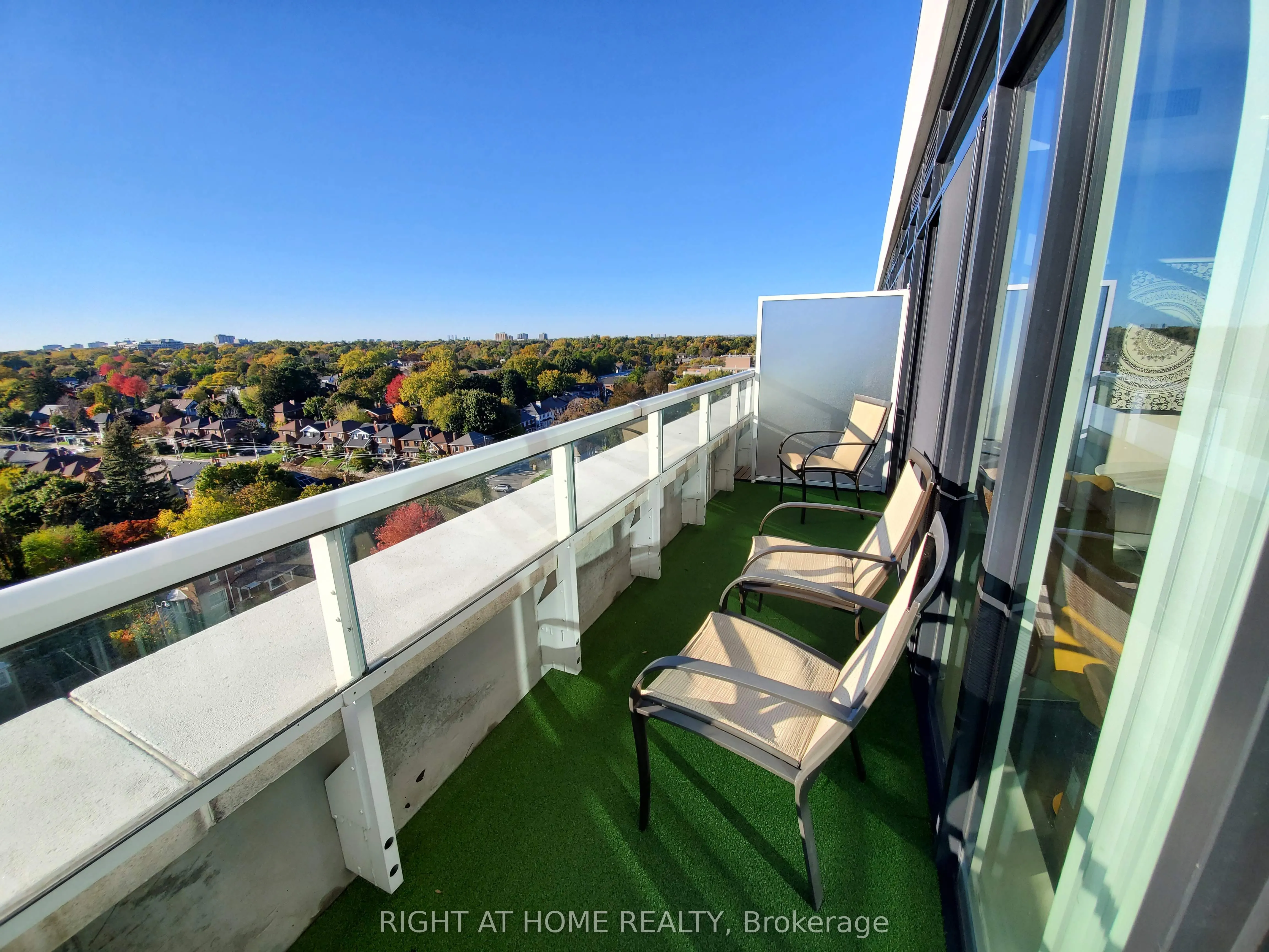 3018 Yonge Street, #1116
