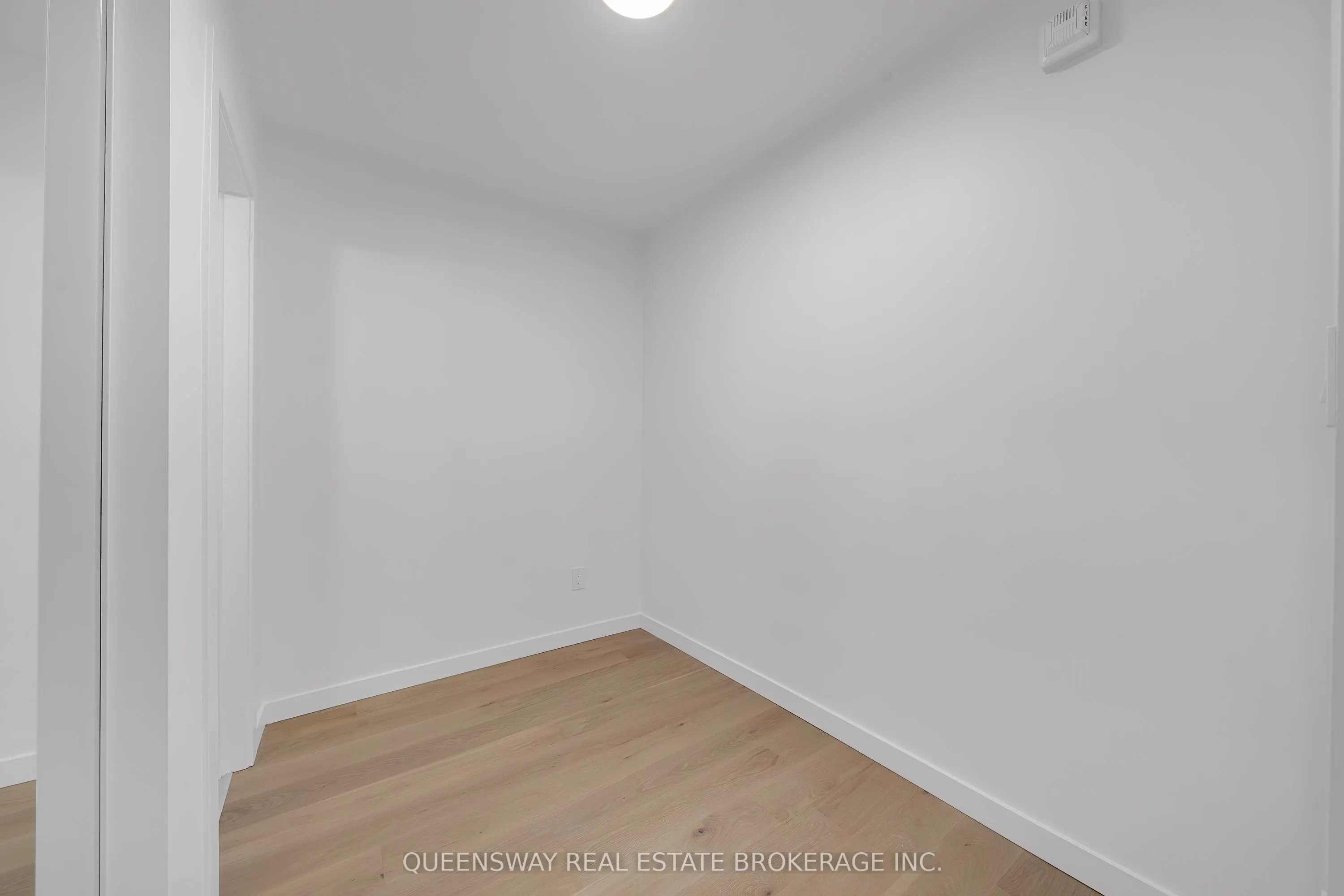 26 Balmoral Avenue, #103