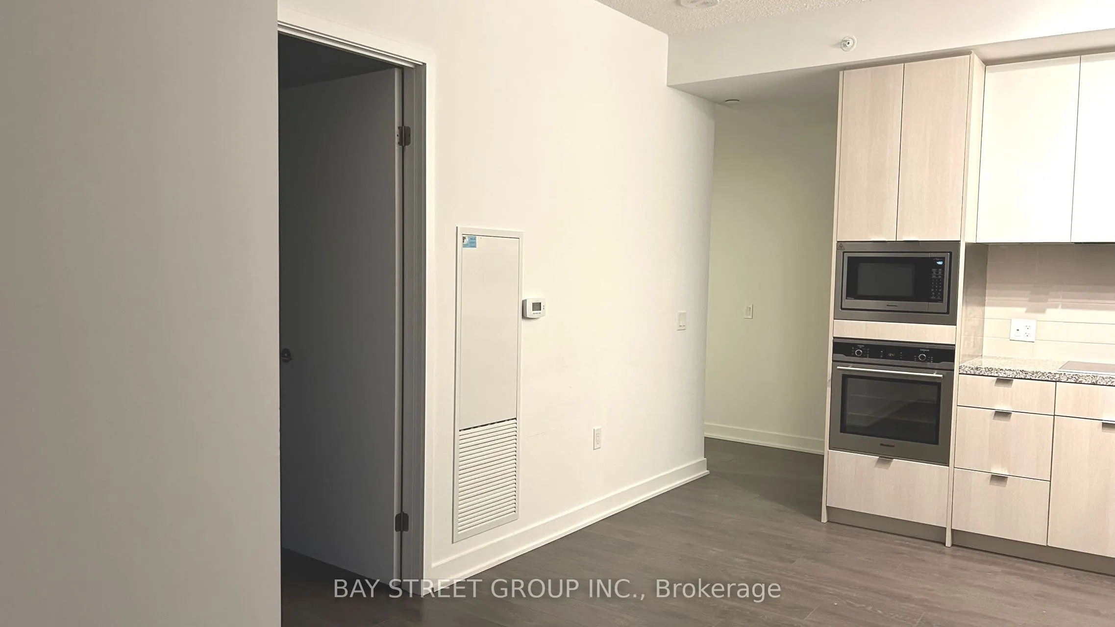 115 Blue Jays Way, #1602