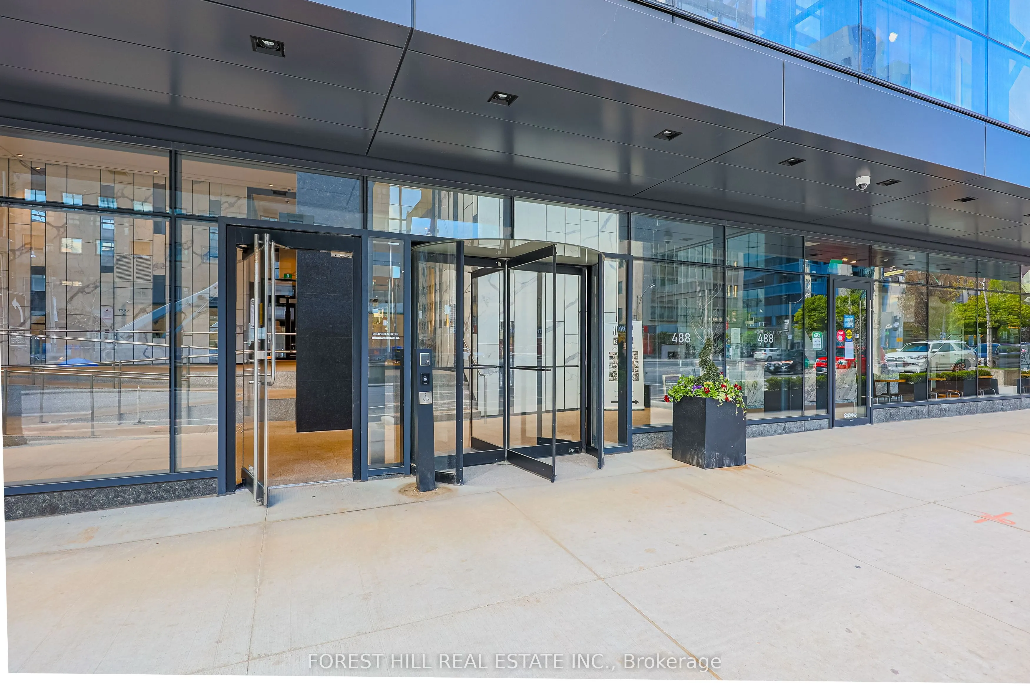488 University Avenue, #4910