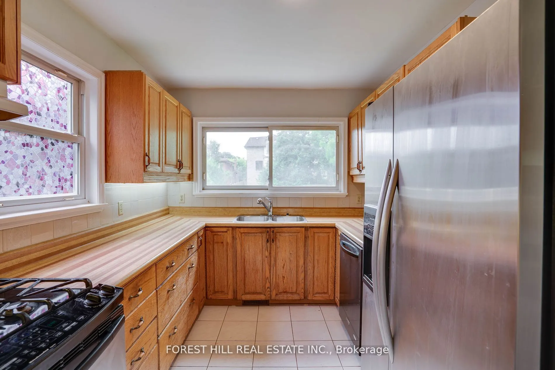 160 Pleasant Avenue