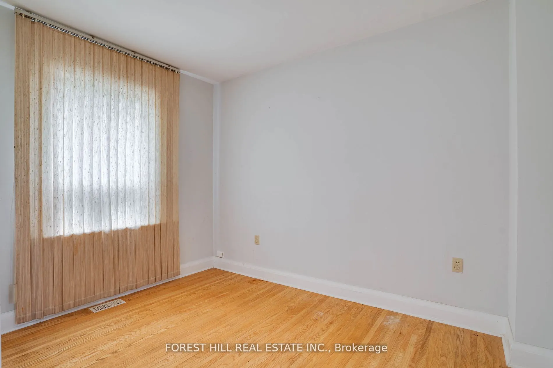160 Pleasant Avenue