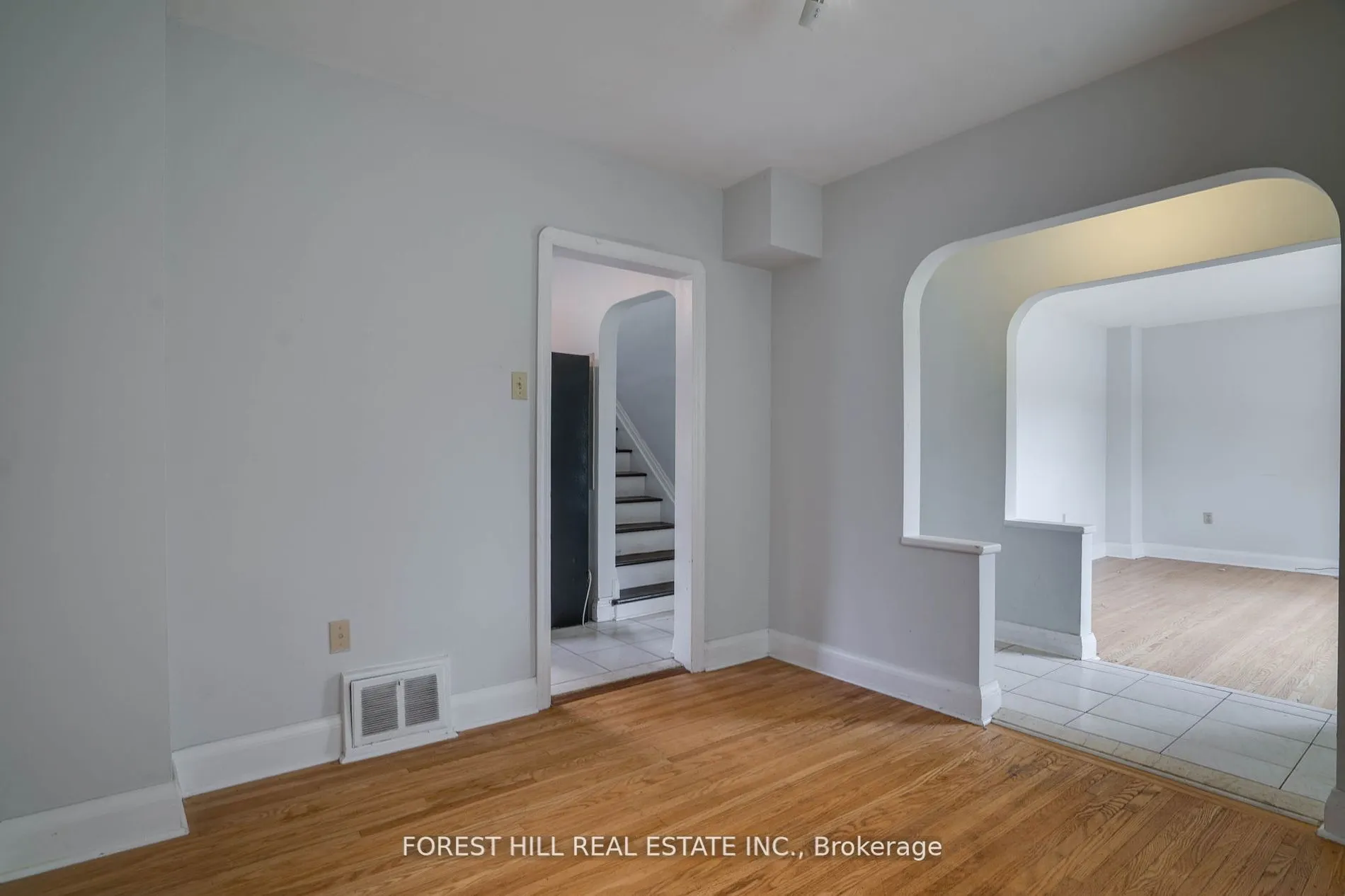 160 Pleasant Avenue
