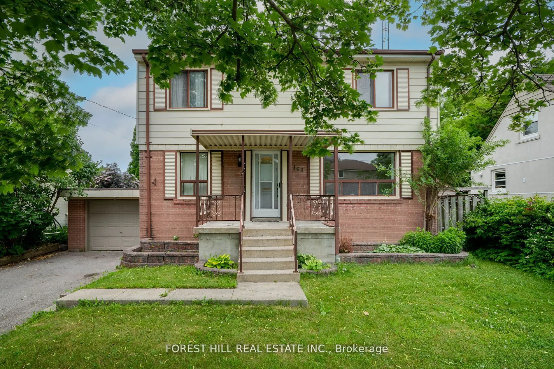 160 Pleasant Avenue