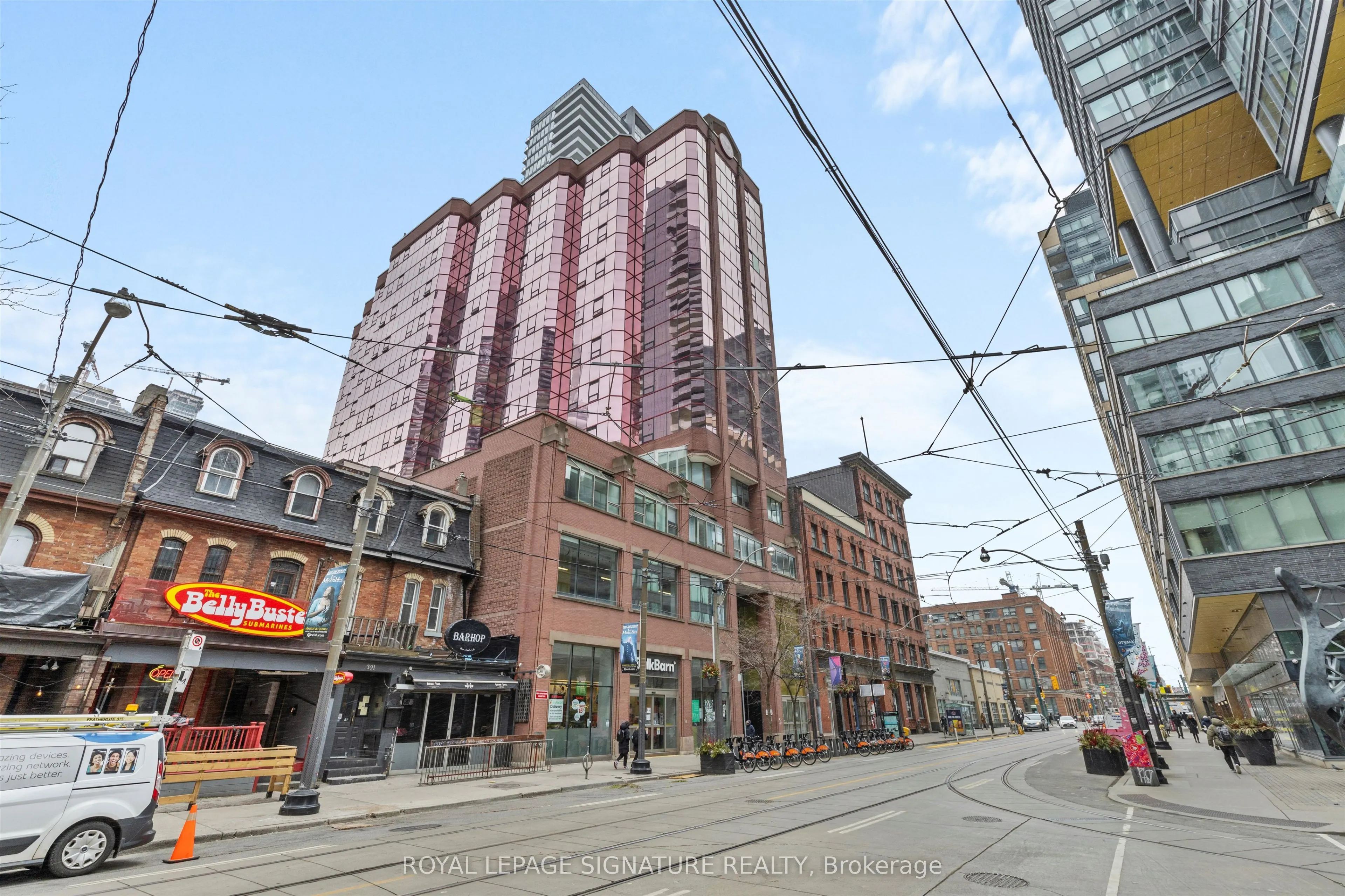 393 King Street W, #1201