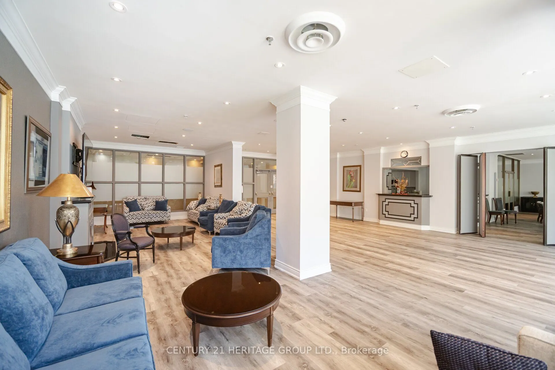 10 Torresdale Avenue, #910