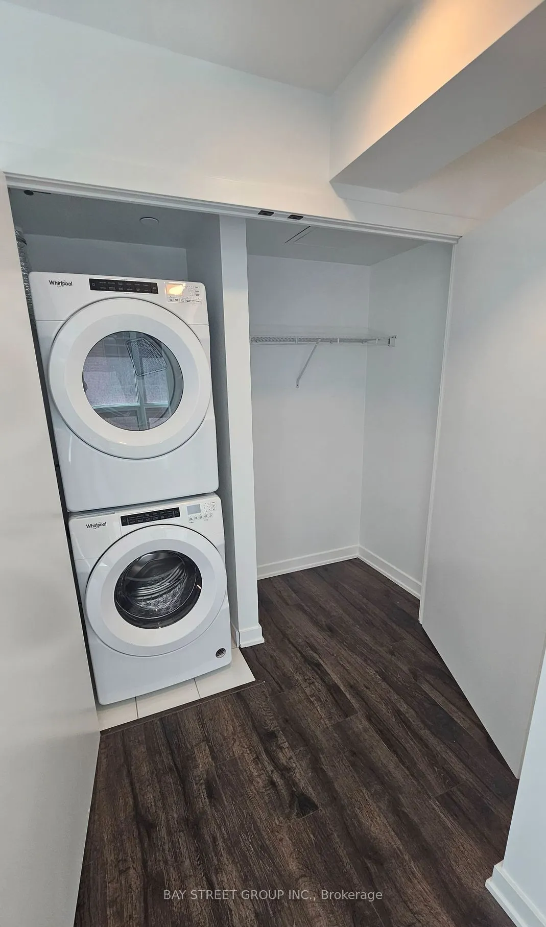 327 King Street W, #2302