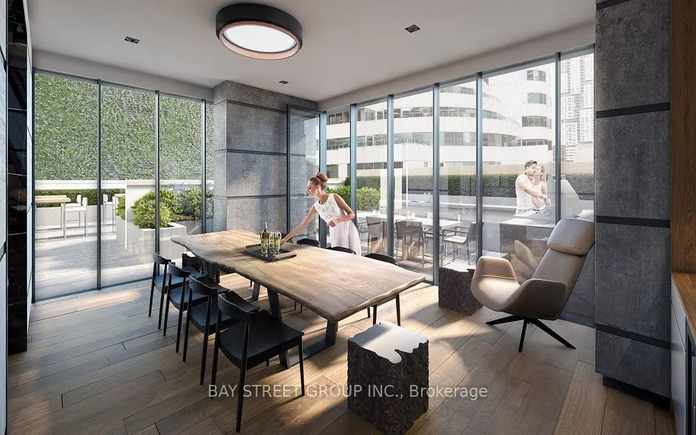 327 King Street W, #2302
