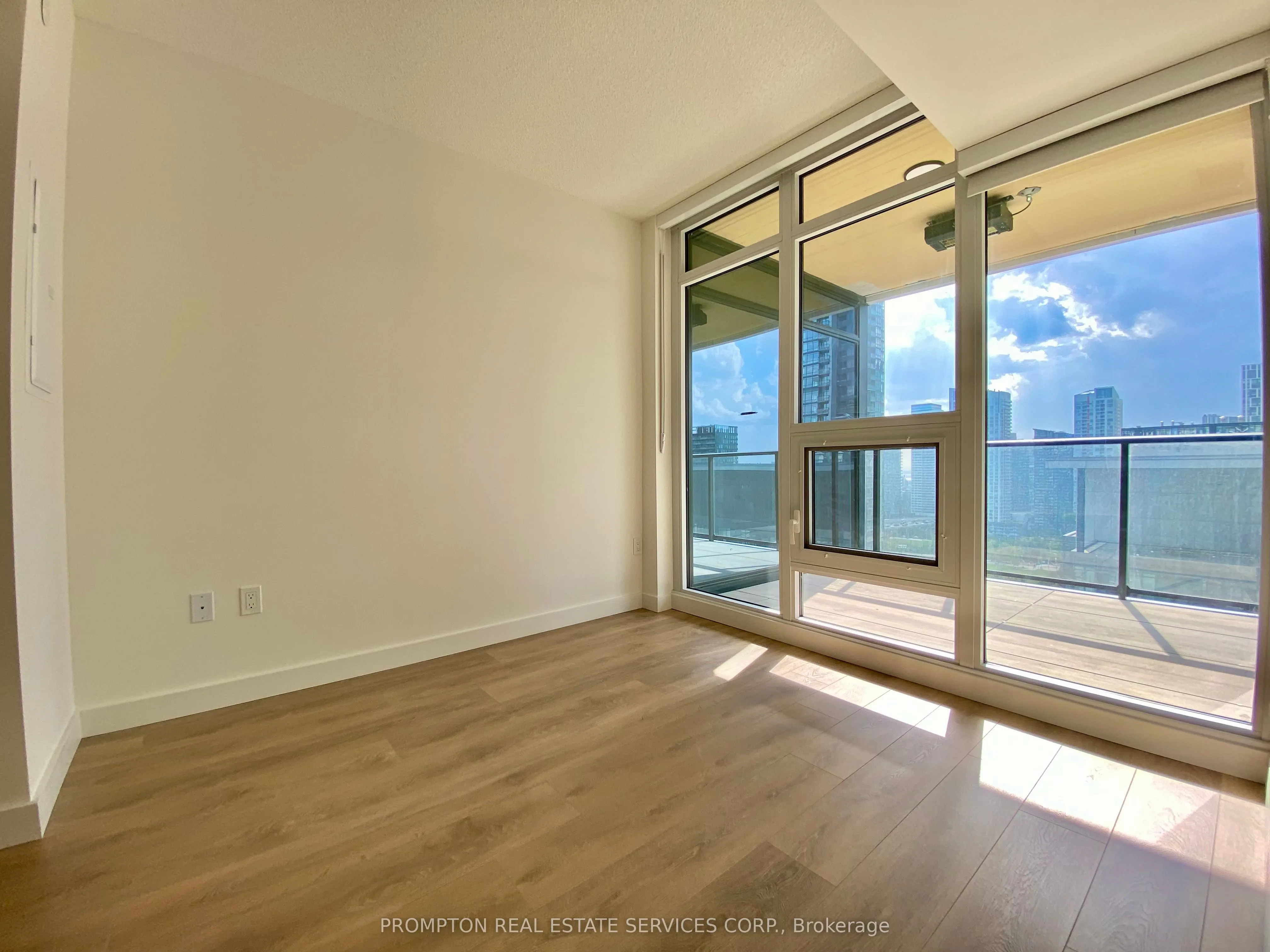 3 CONCORD CITYPLACE Way, #2112