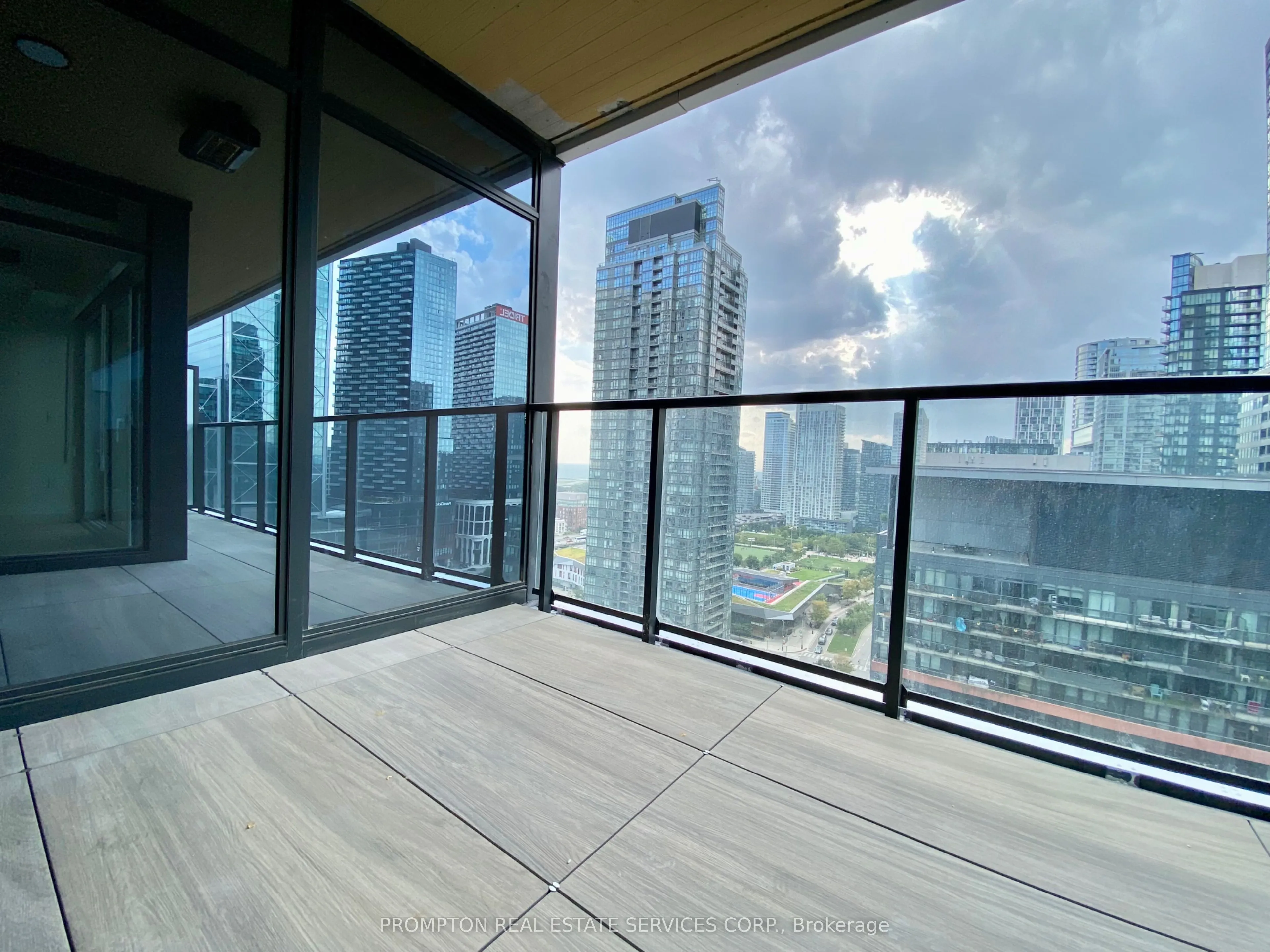 3 CONCORD CITYPLACE Way, #2112