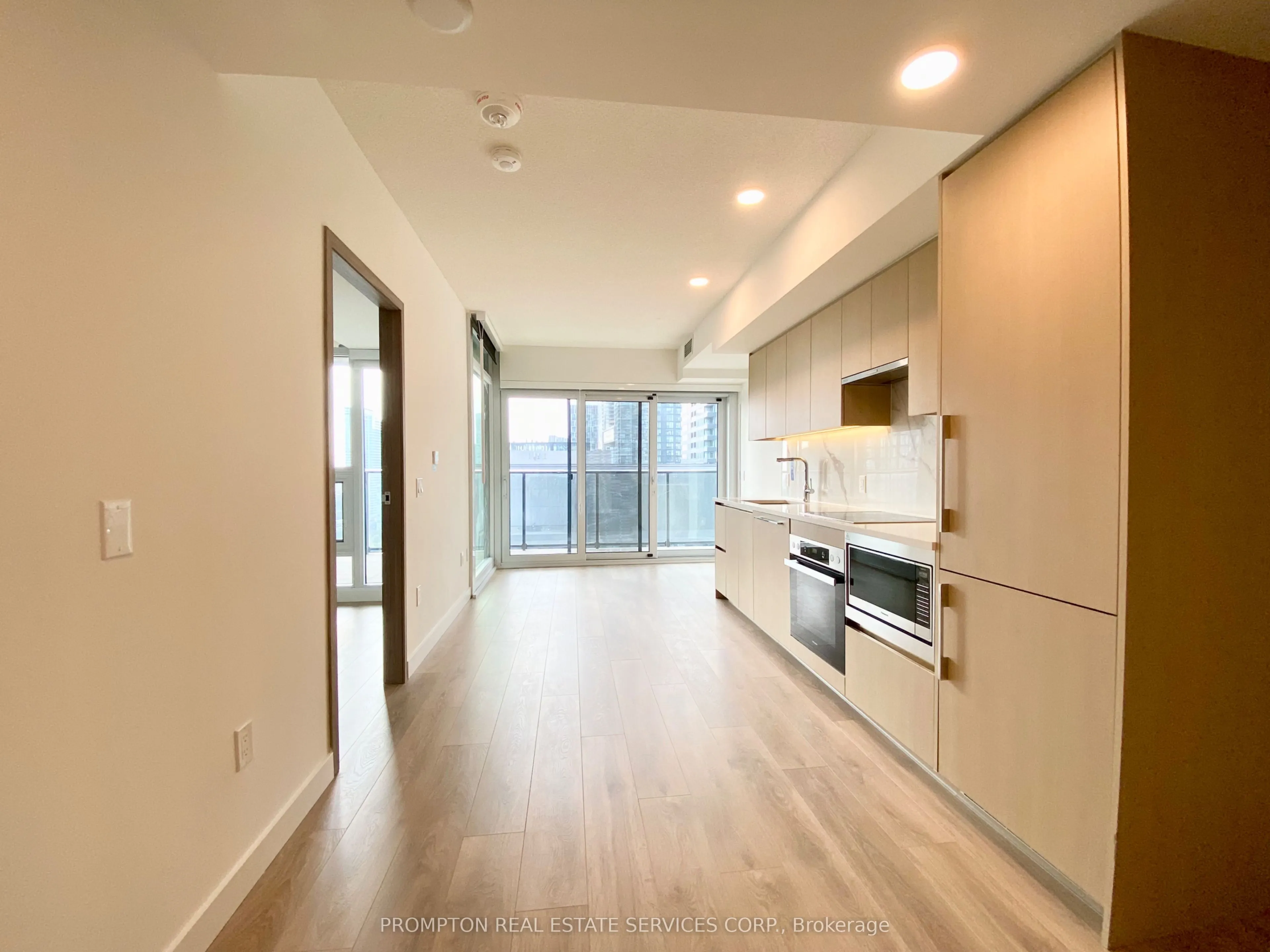 3 CONCORD CITYPLACE Way, #2112
