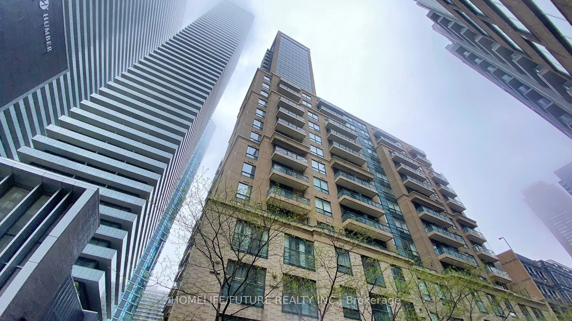 35 Hayden Street, #207