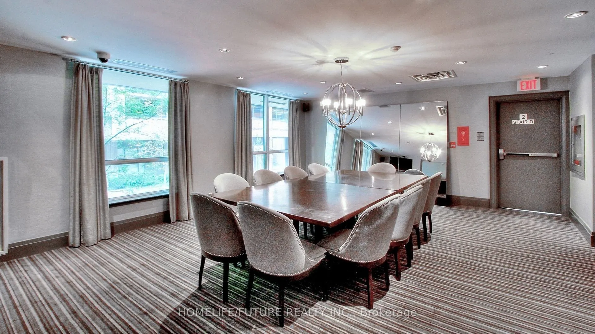 35 Hayden Street, #207
