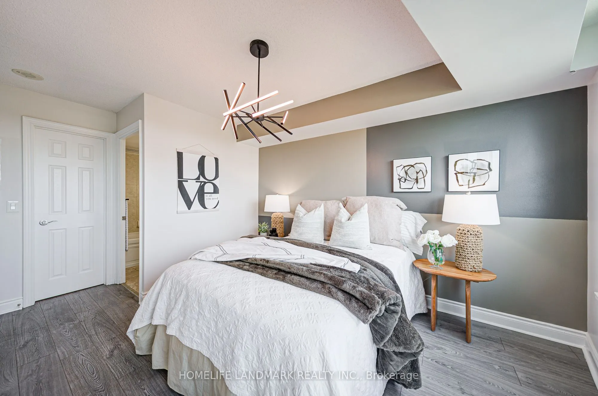 15 Greenview Avenue, #1011