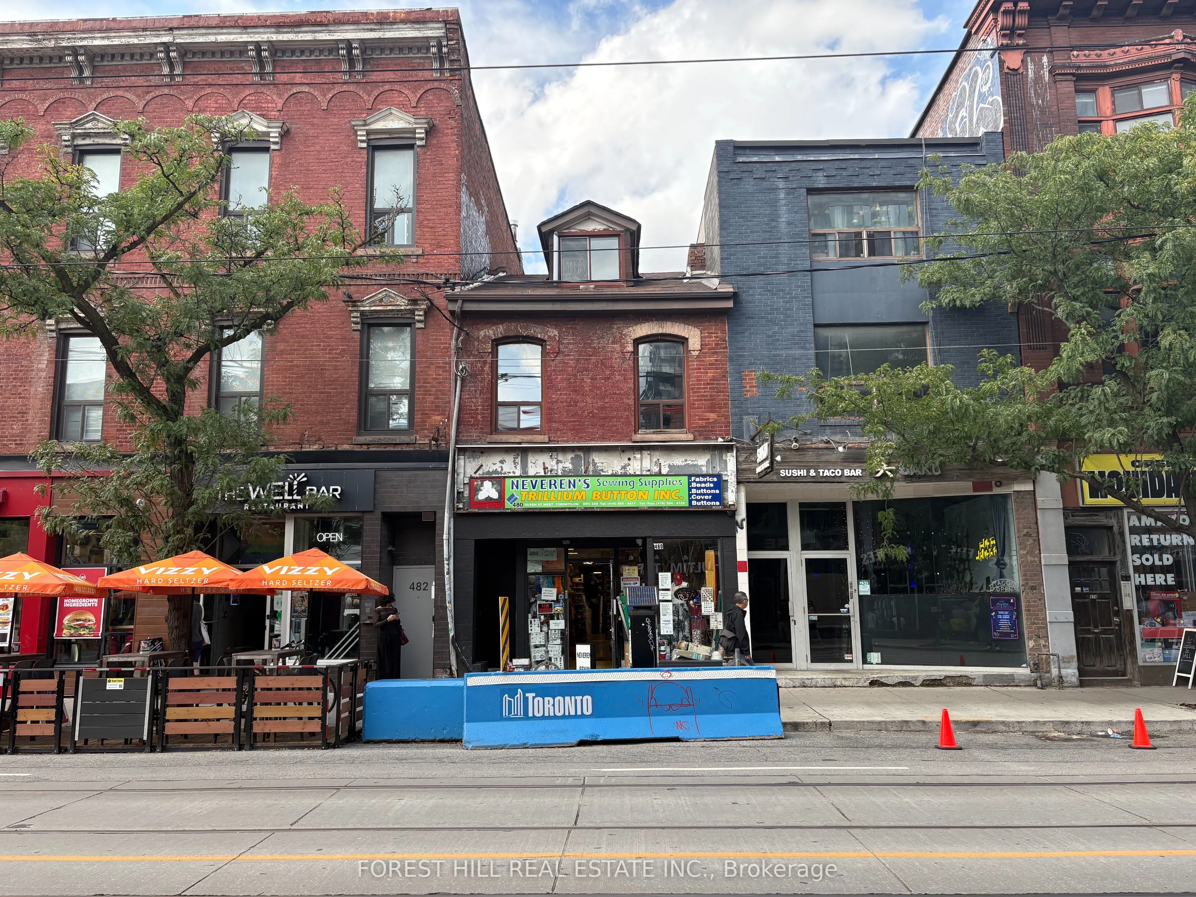 480 Queen Street W, #3