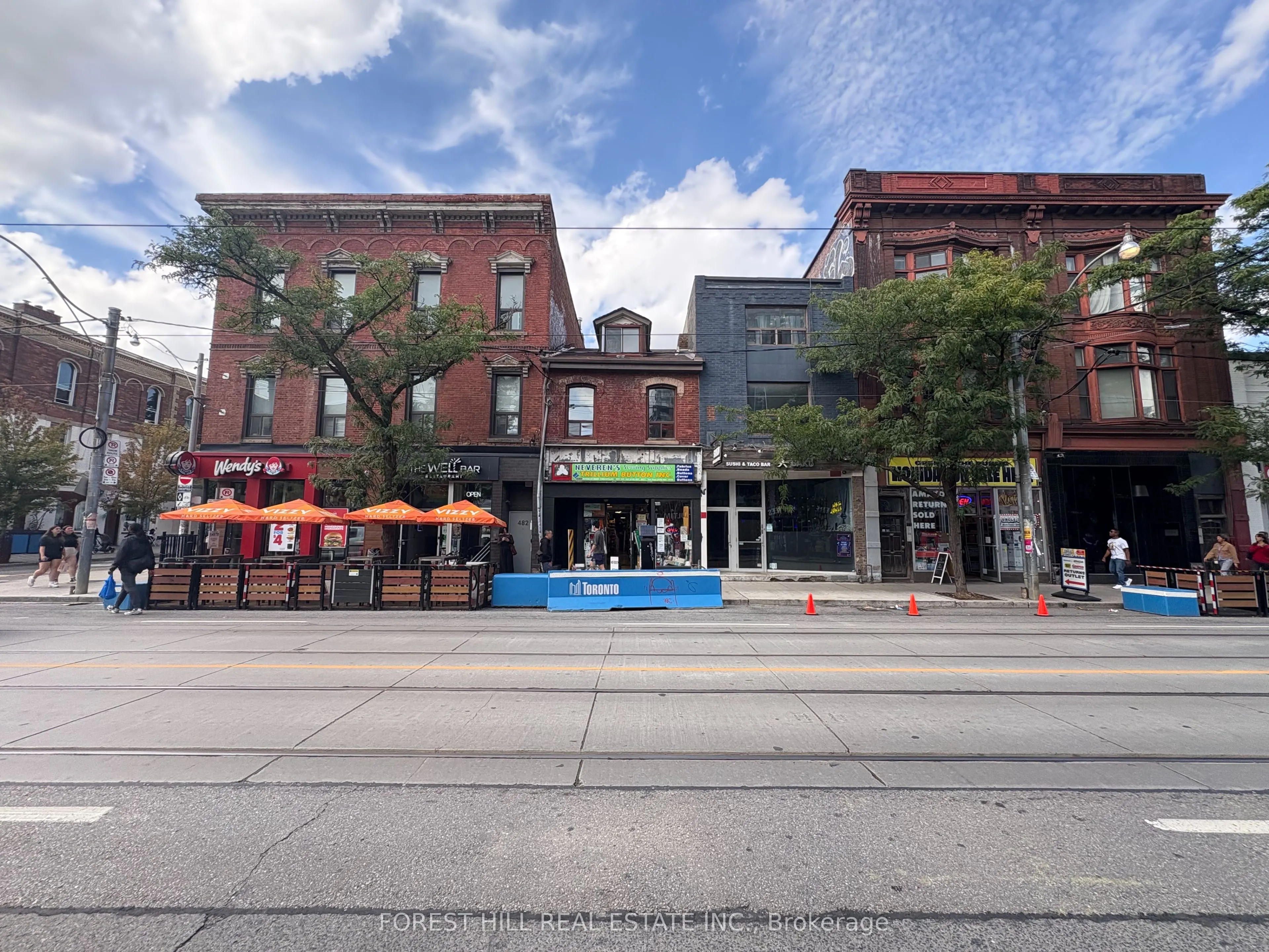 480 Queen Street W, #3