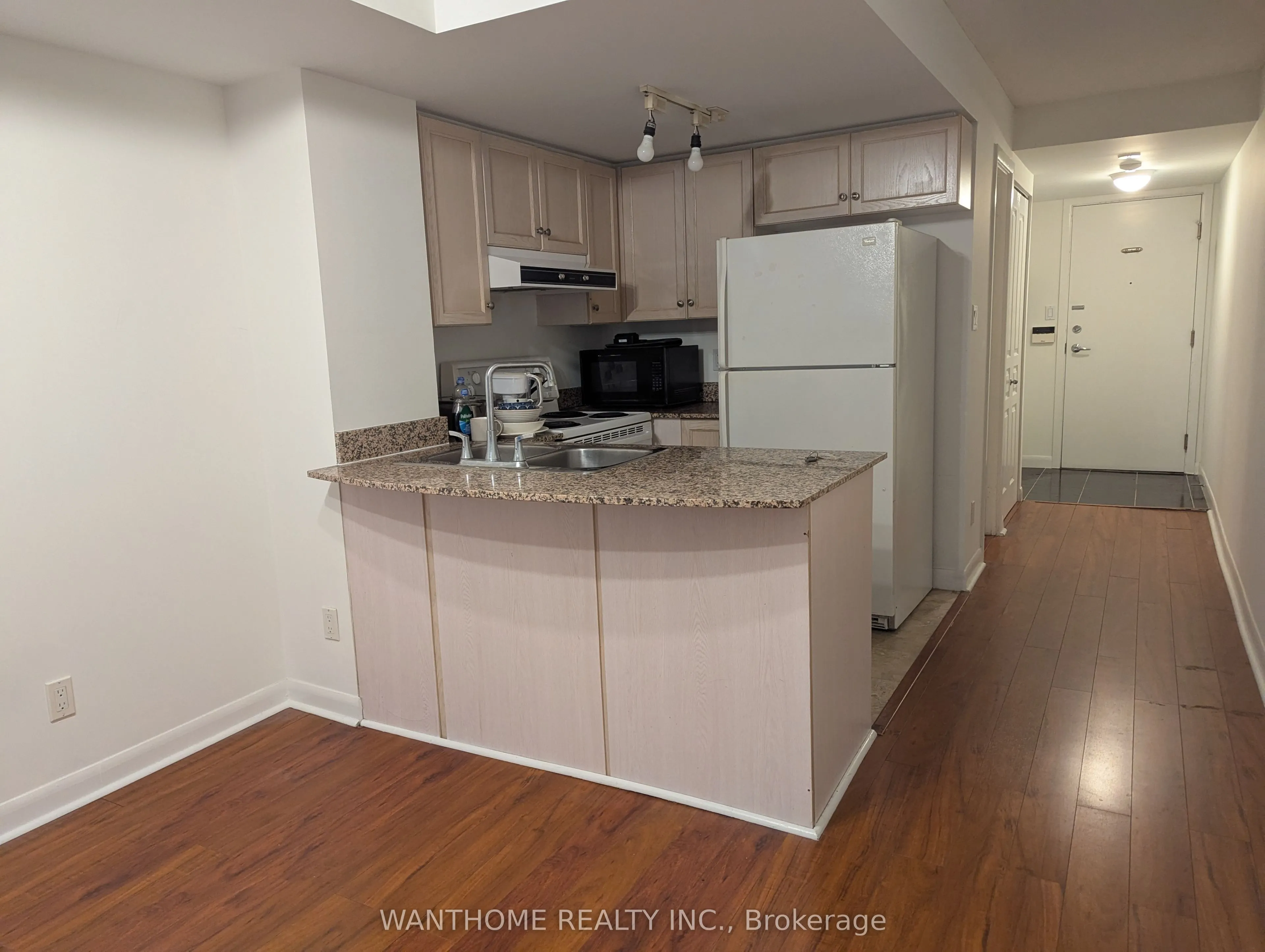 313 Richmond Street E, #350