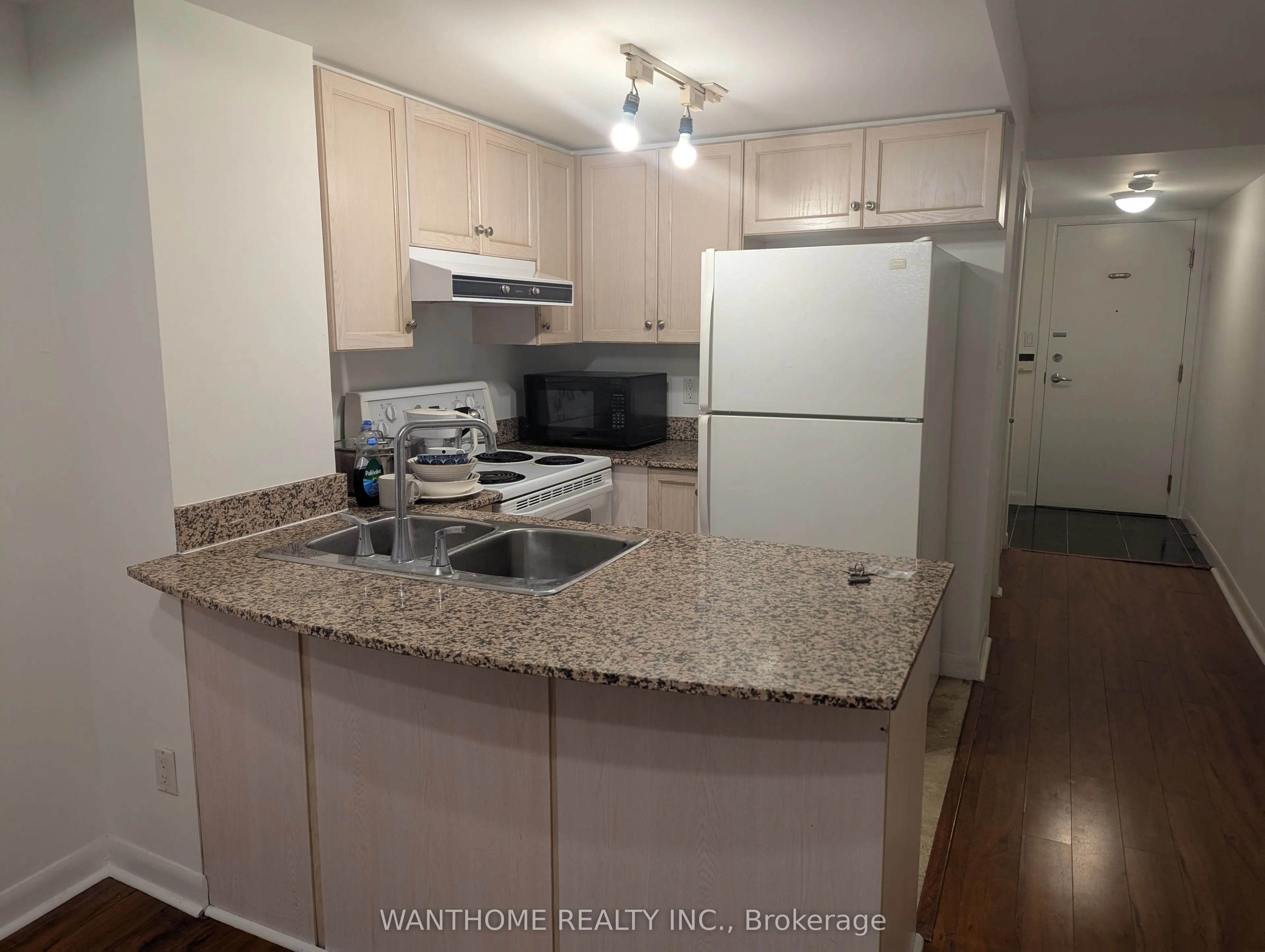 313 Richmond Street E, #350