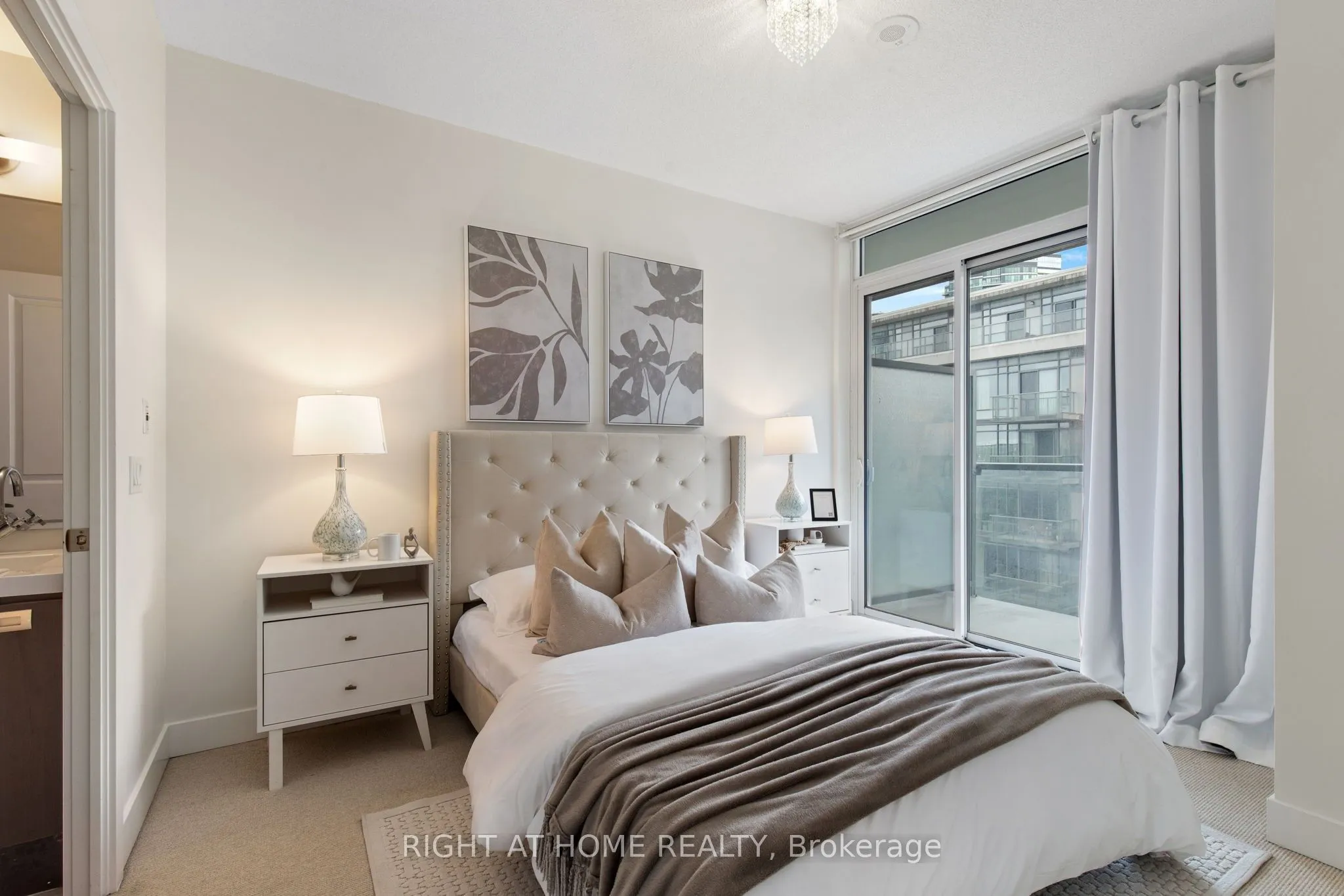 90 Stadium Road, #732