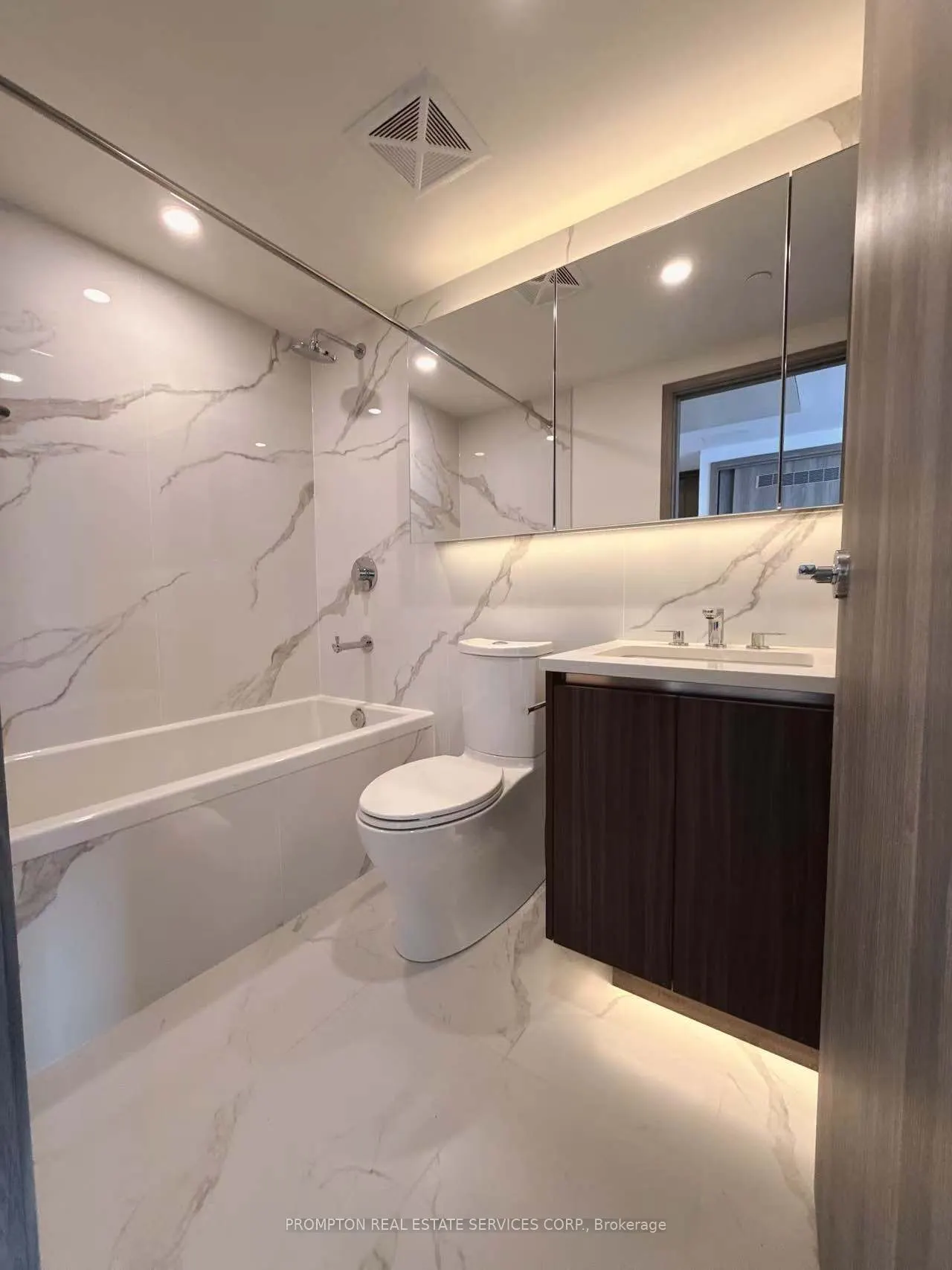 1 CONCORD CITYPLACE Way, #5303
